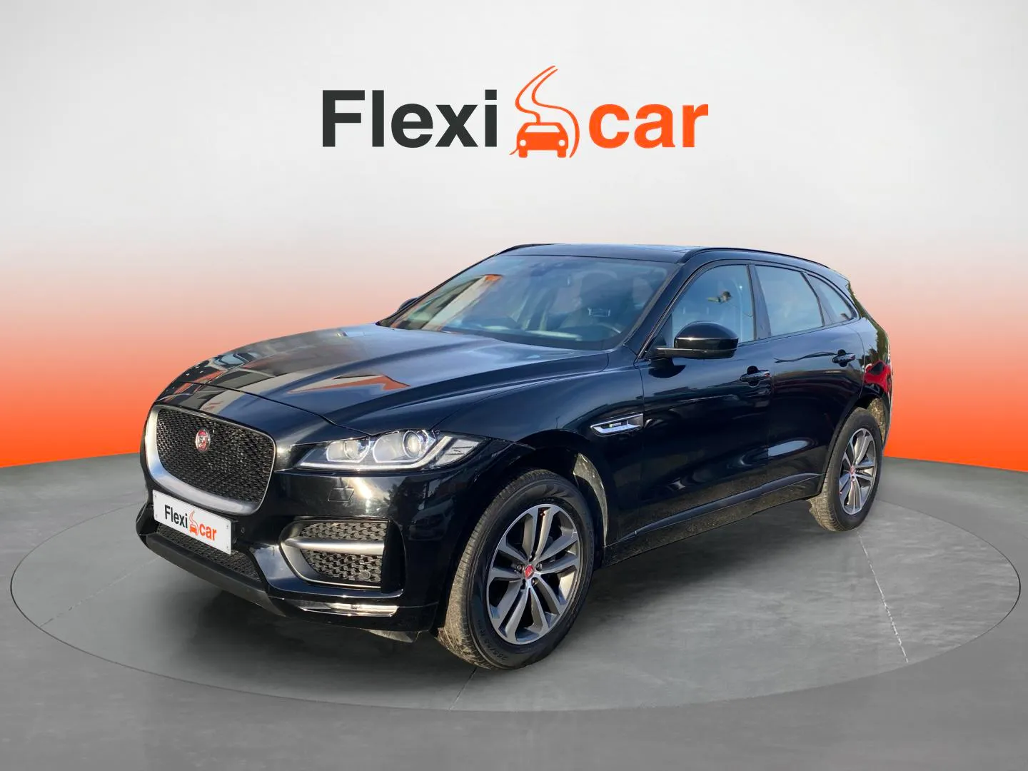 Jaguar F-Pace 2.0L i4D AWD R-Sport - foto 8