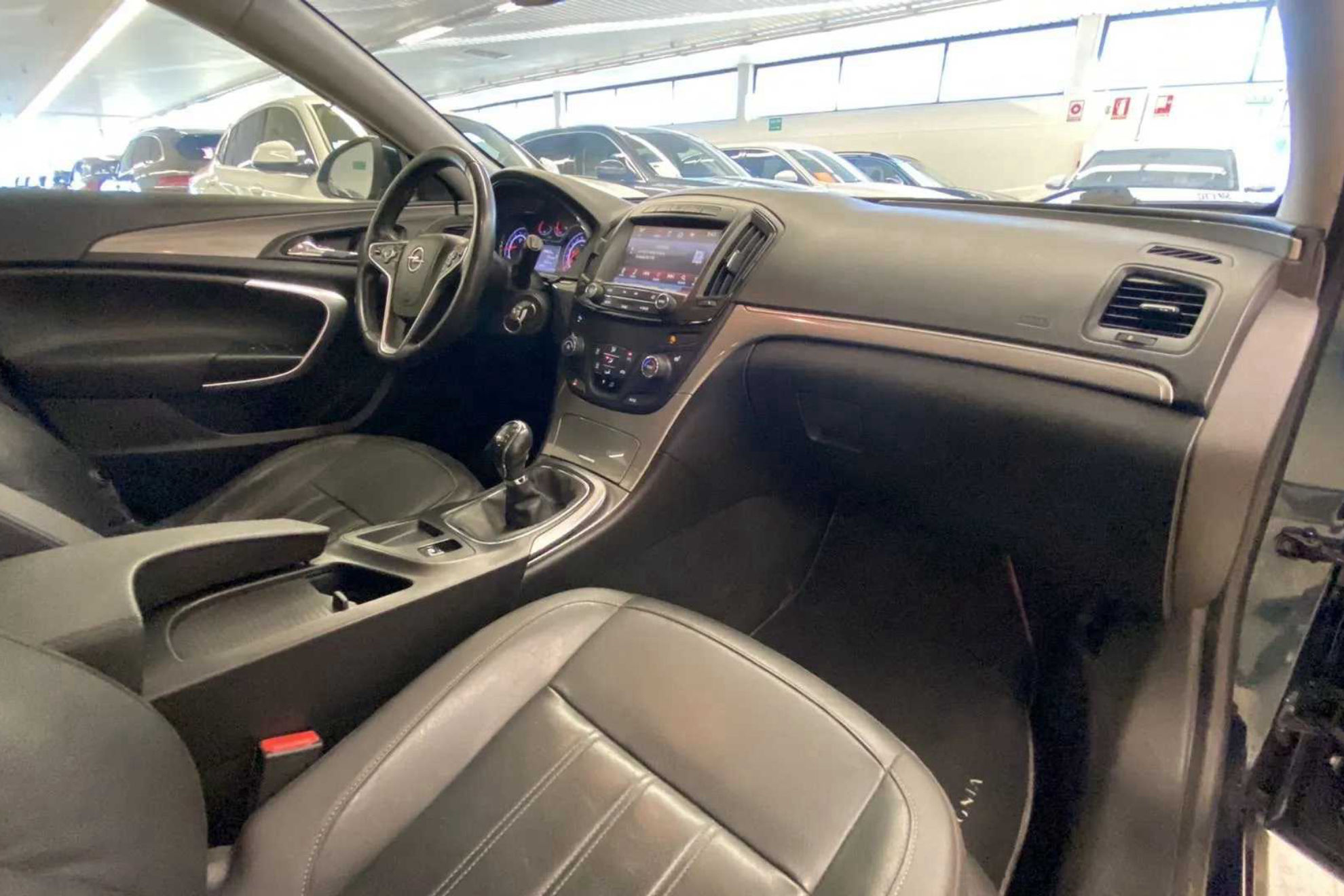 Opel Insignia 1.6 CDTI ecoF Business - foto 17