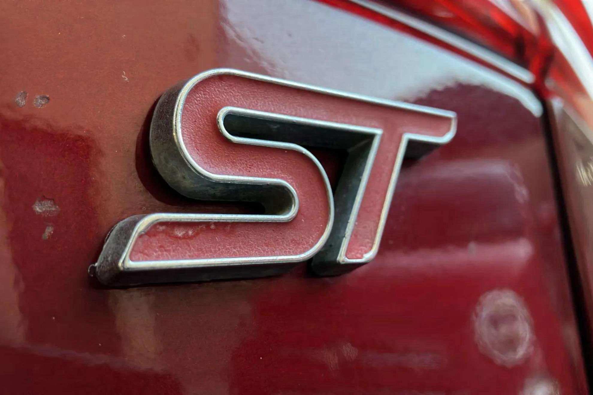 Ford Focus 1.5 EcoBlue ST-Line - foto 17