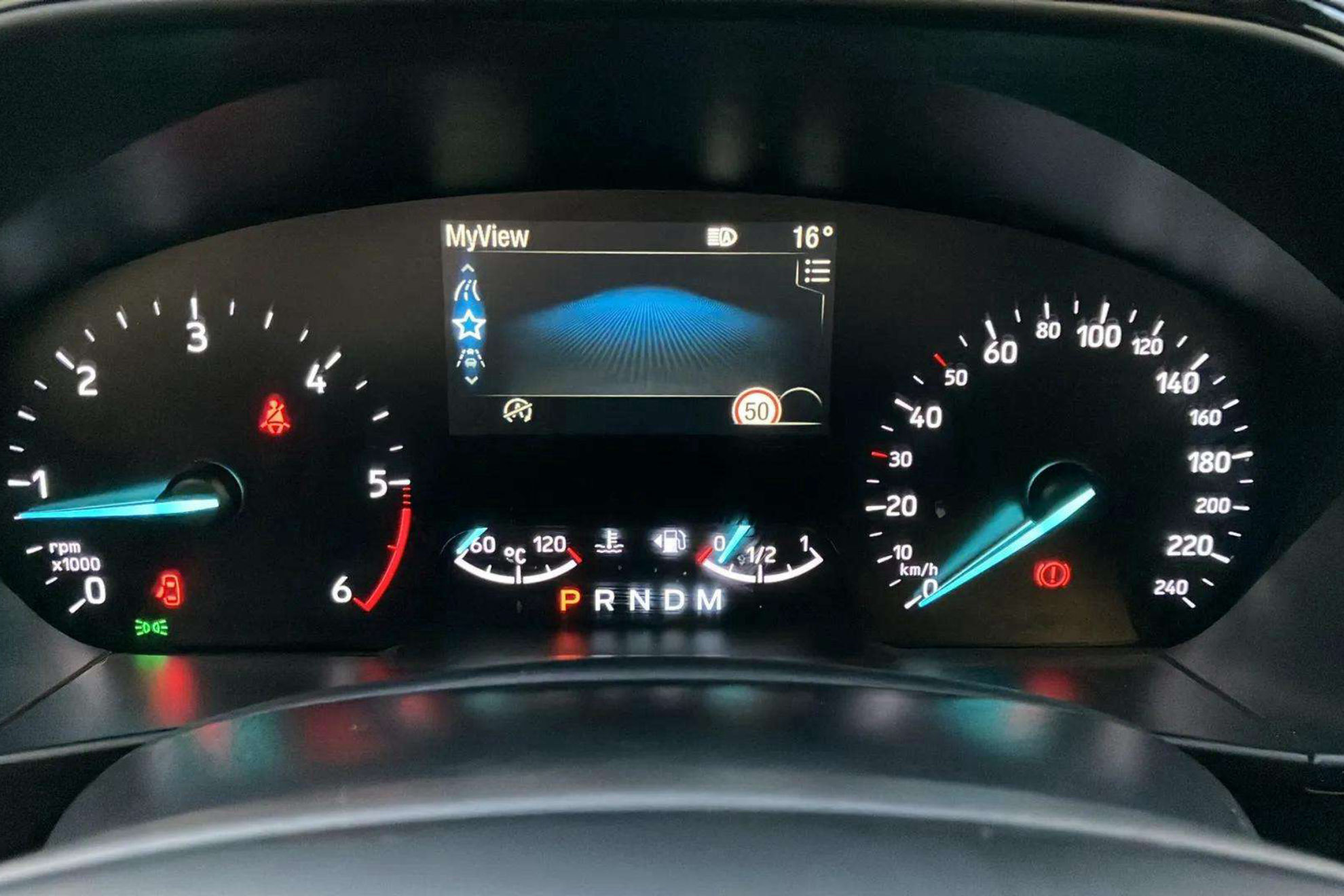 Ford Focus 1.5 EcoBlue ST-Line - foto 12