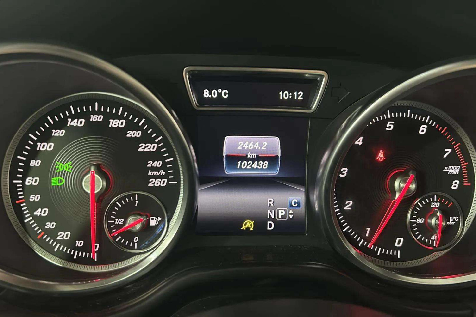 Mercedes-Benz GLS 400 4MATIC - foto 9
