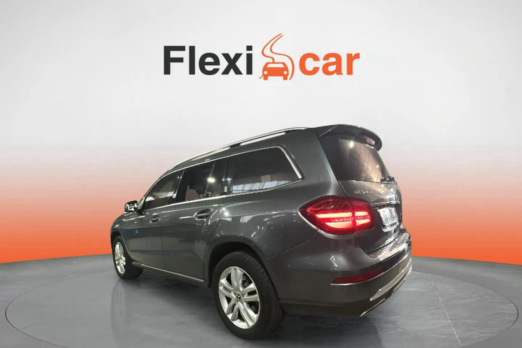 Mercedes-Benz GLS 400 4MATIC - foto 5