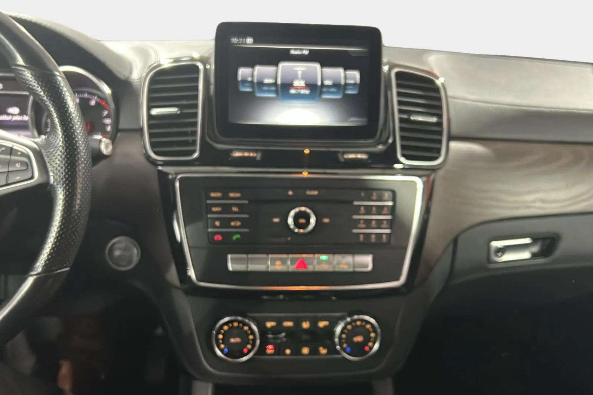 Mercedes-Benz GLS 400 4MATIC - foto 10
