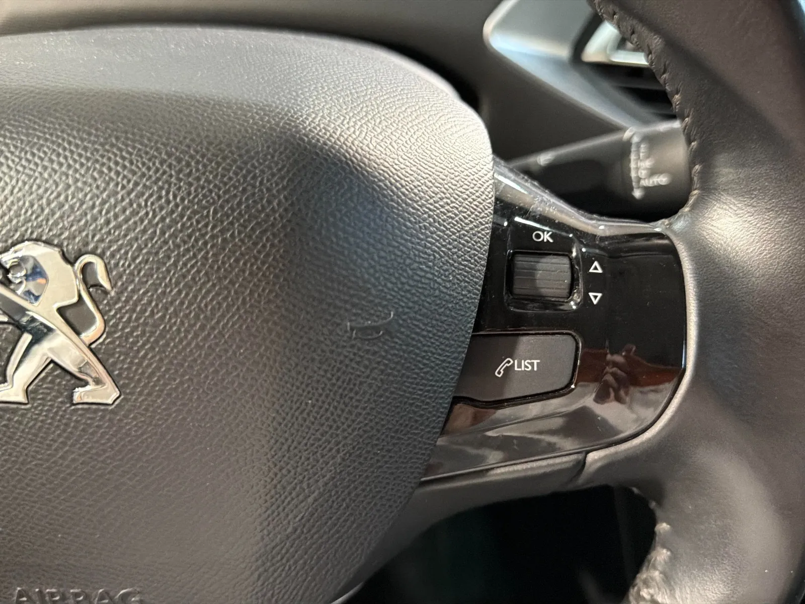 Peugeot 308 Active PureTech 110 - foto 9