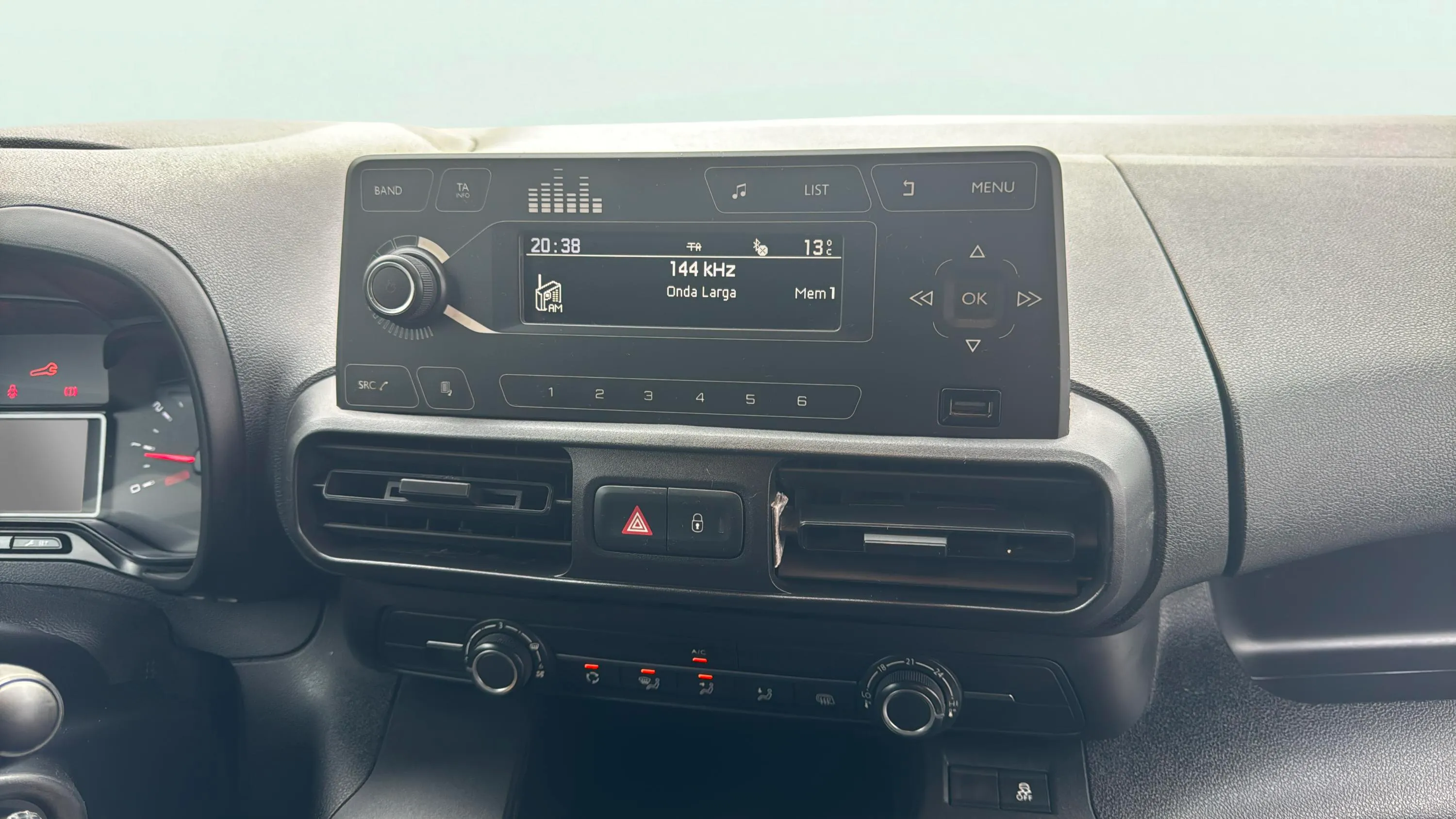 Citroën Berlingo Talla XL BlueHDi 100 Feel - foto 9