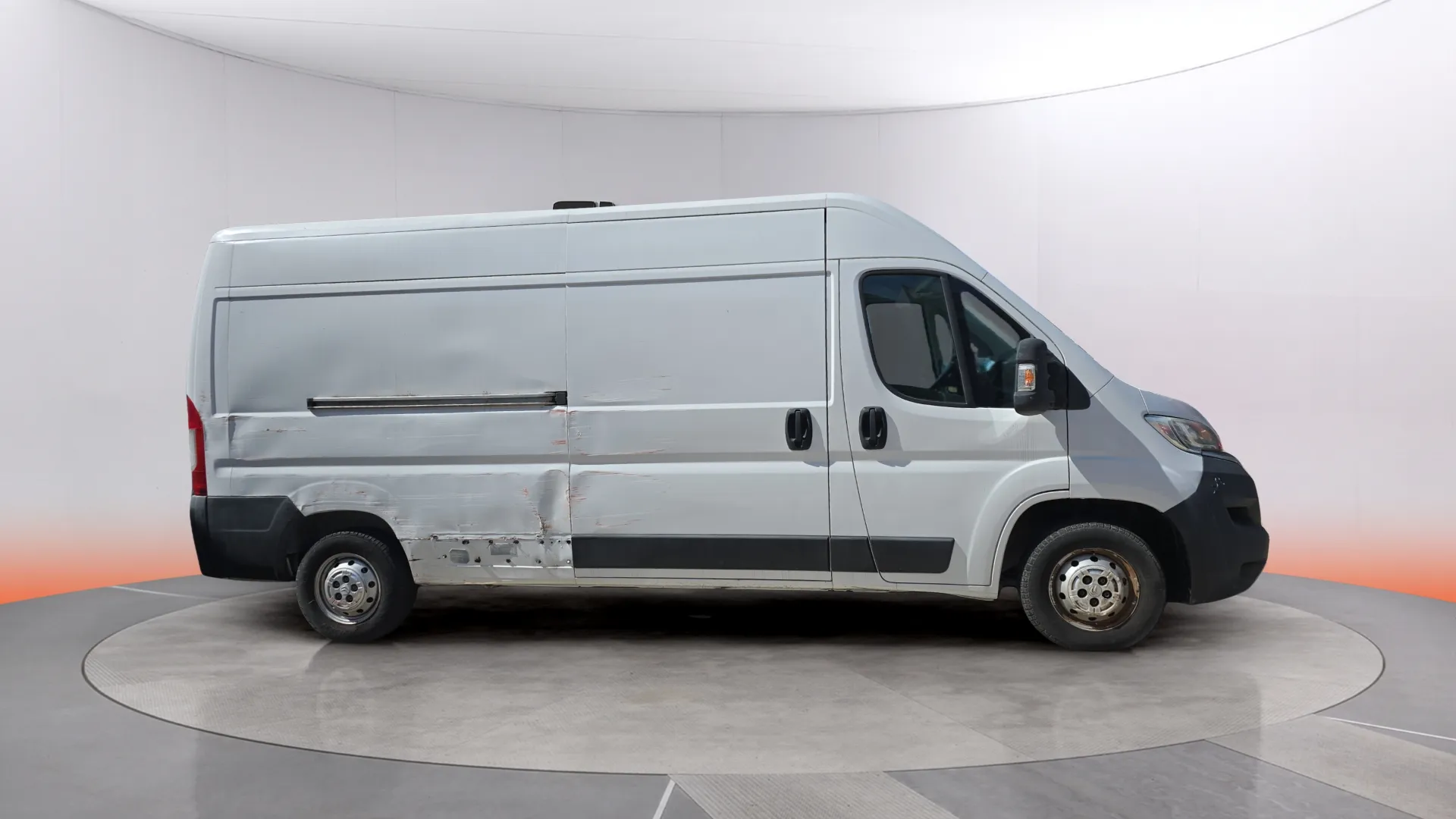 Citroën Jumper BlueHDi Furgón 33L2H2 - foto 4