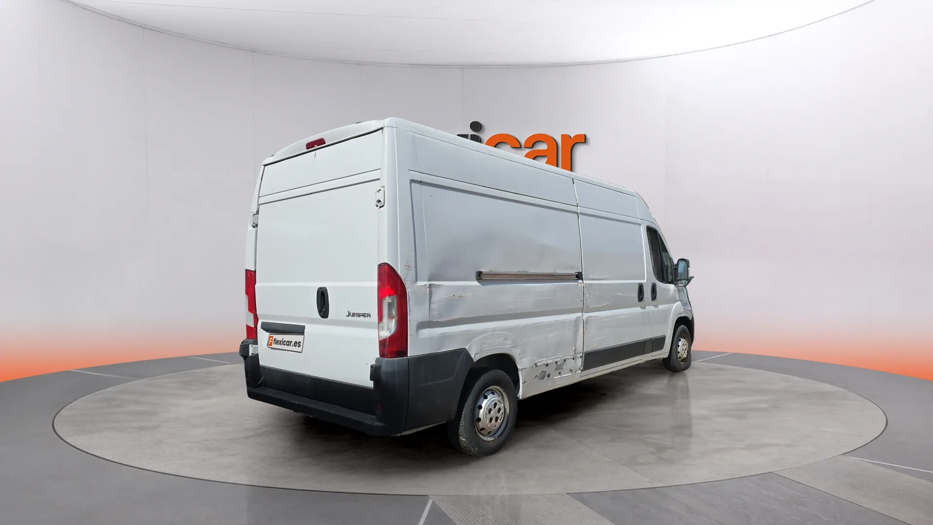 Citroën Jumper BlueHDi Furgón 33L2H2 - foto 5