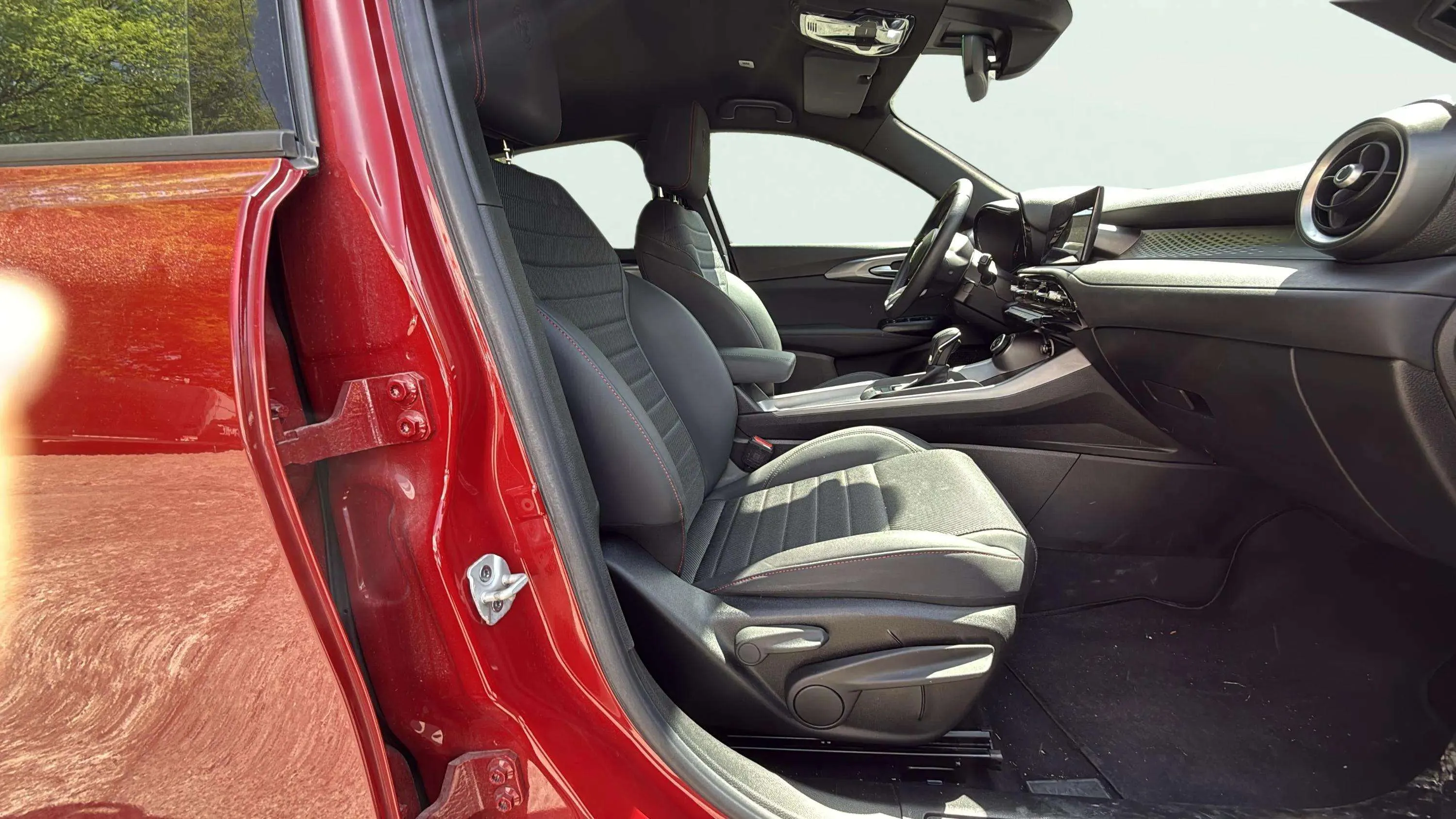 Alfa Romeo Tonale 1,6 DS Sprint FWD - foto 15