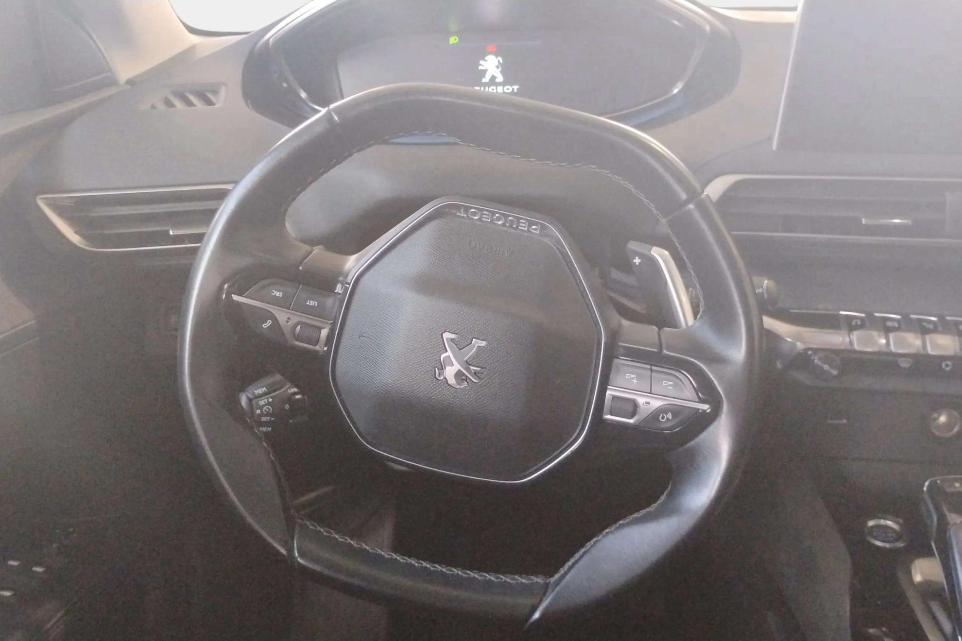 Peugeot 5008 1.2 PureTech Active Pack EAT8 - foto 11