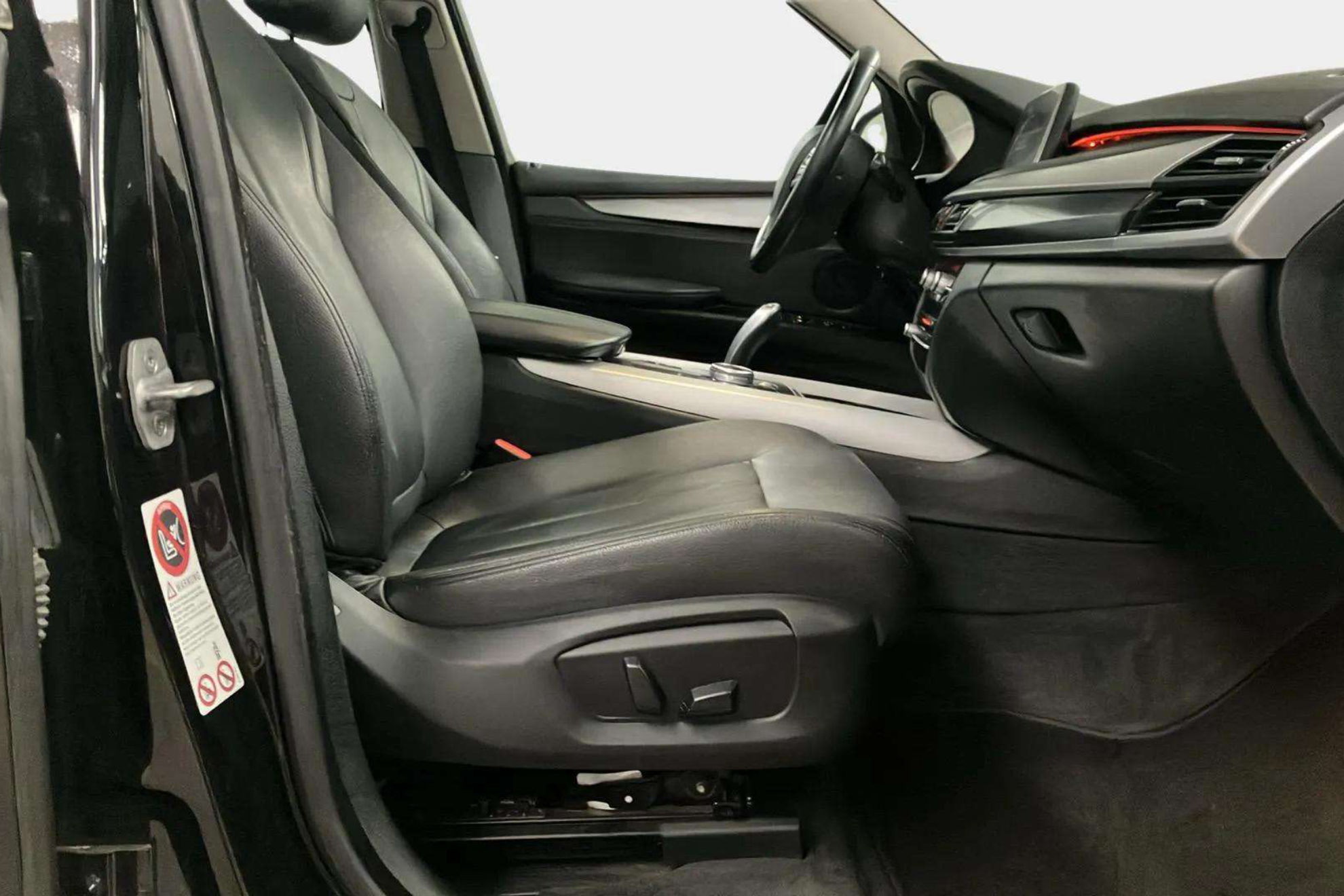 BMW X5 xDrive25D - foto 14