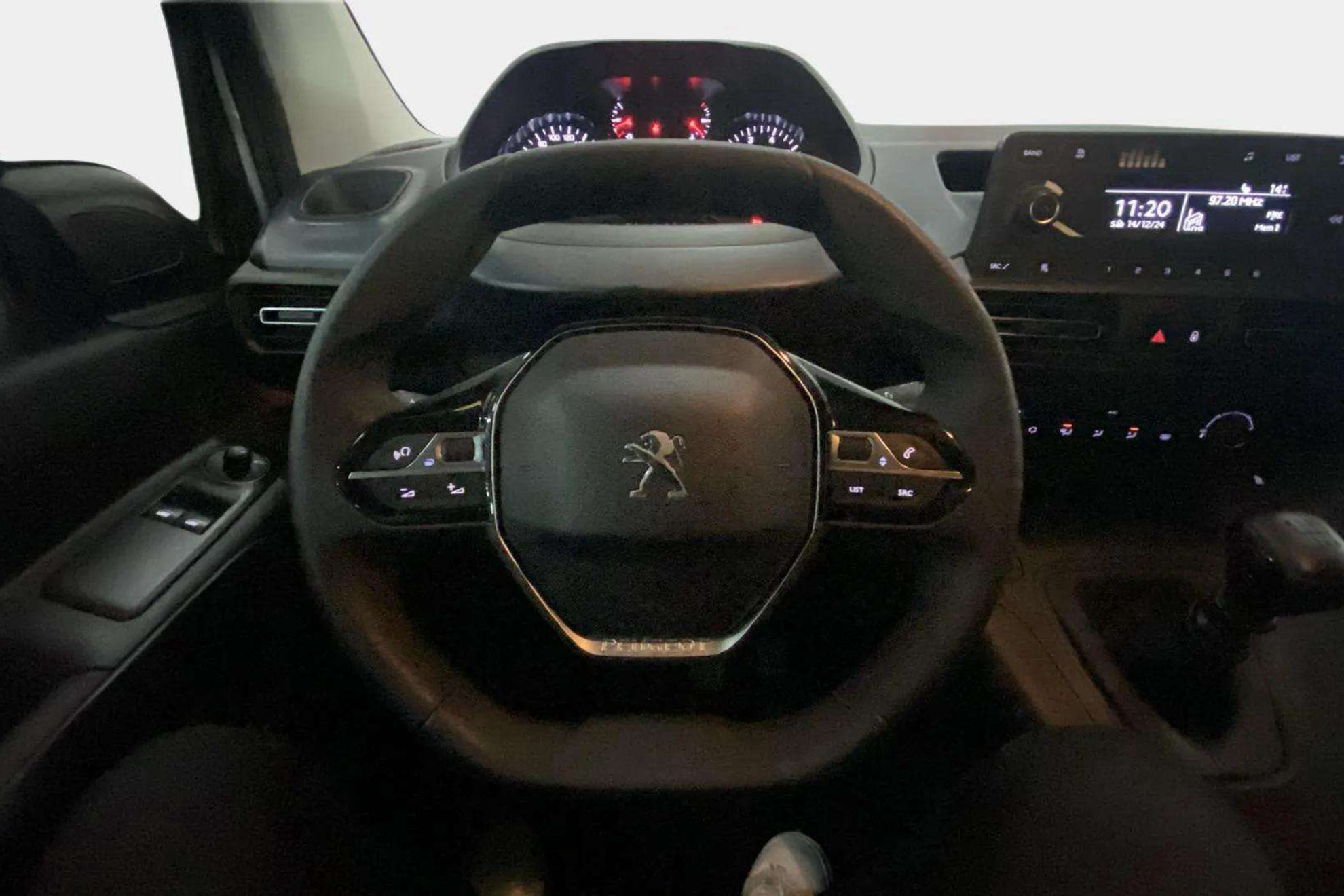 Peugeot Rifter Allure BlueHDi 100 - foto 11