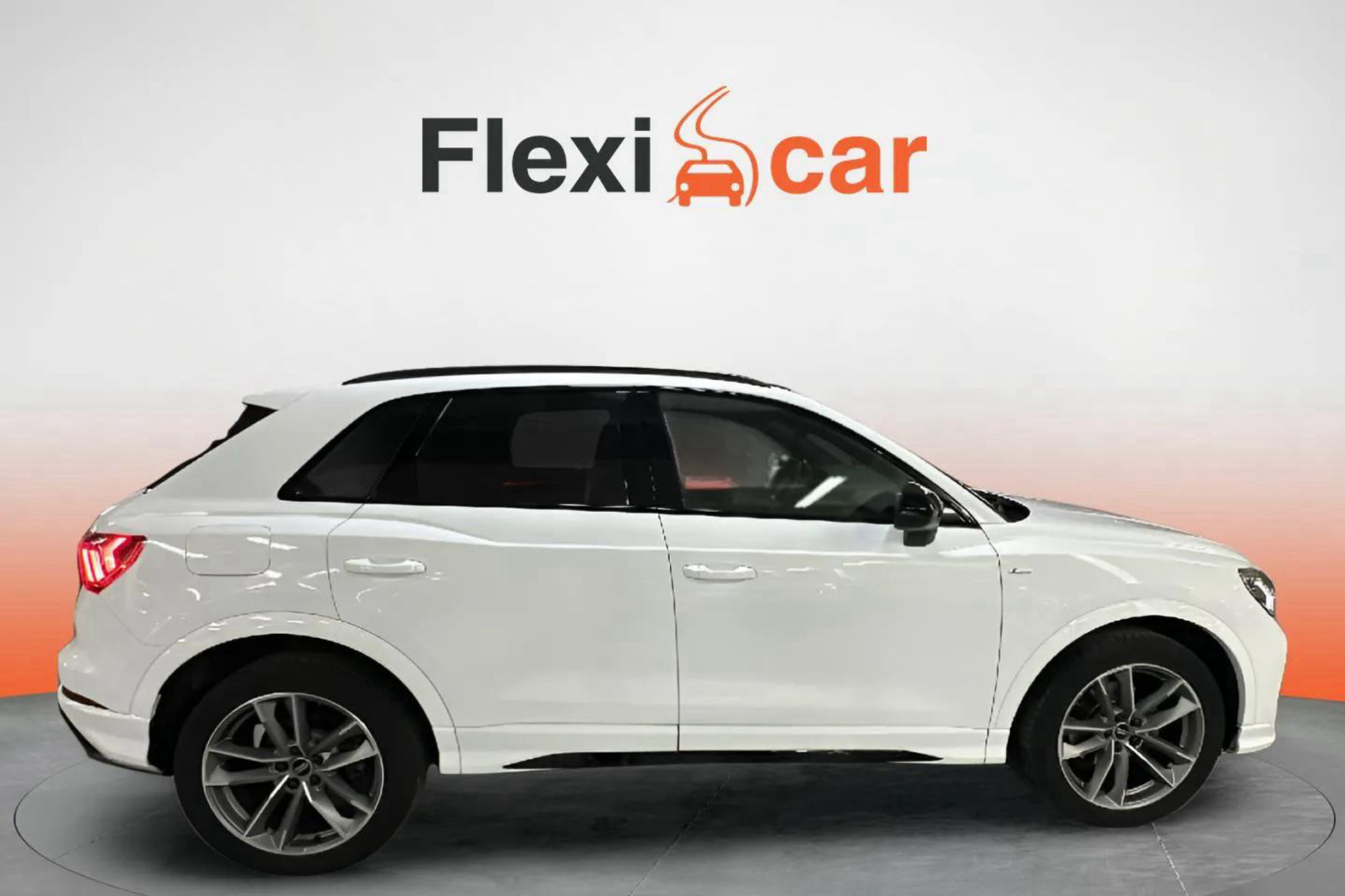 Audi Q3 Black line 35 TDI quattro - foto 4