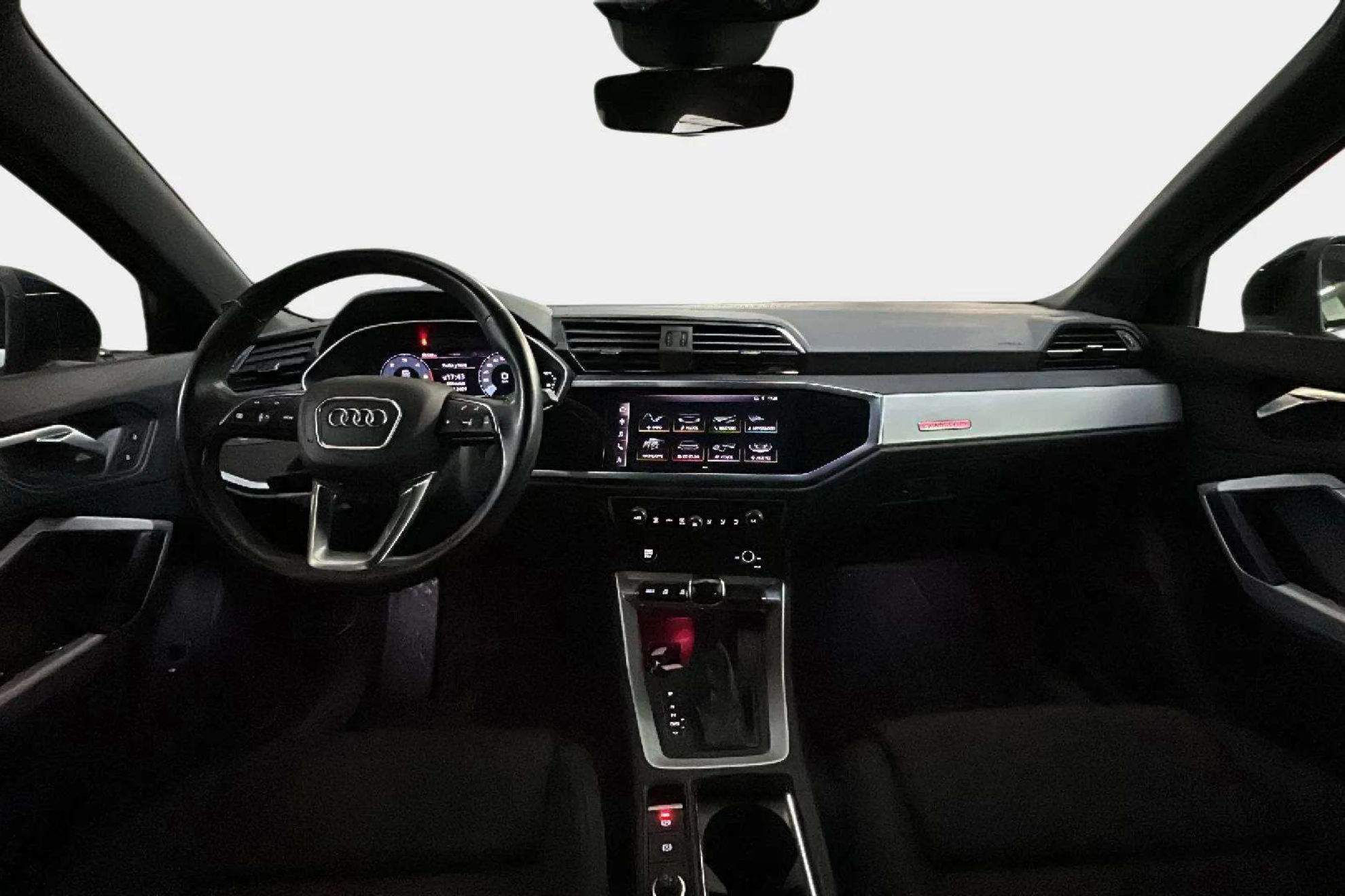 Audi Q3 Black line 35 TDI quattro - foto 10