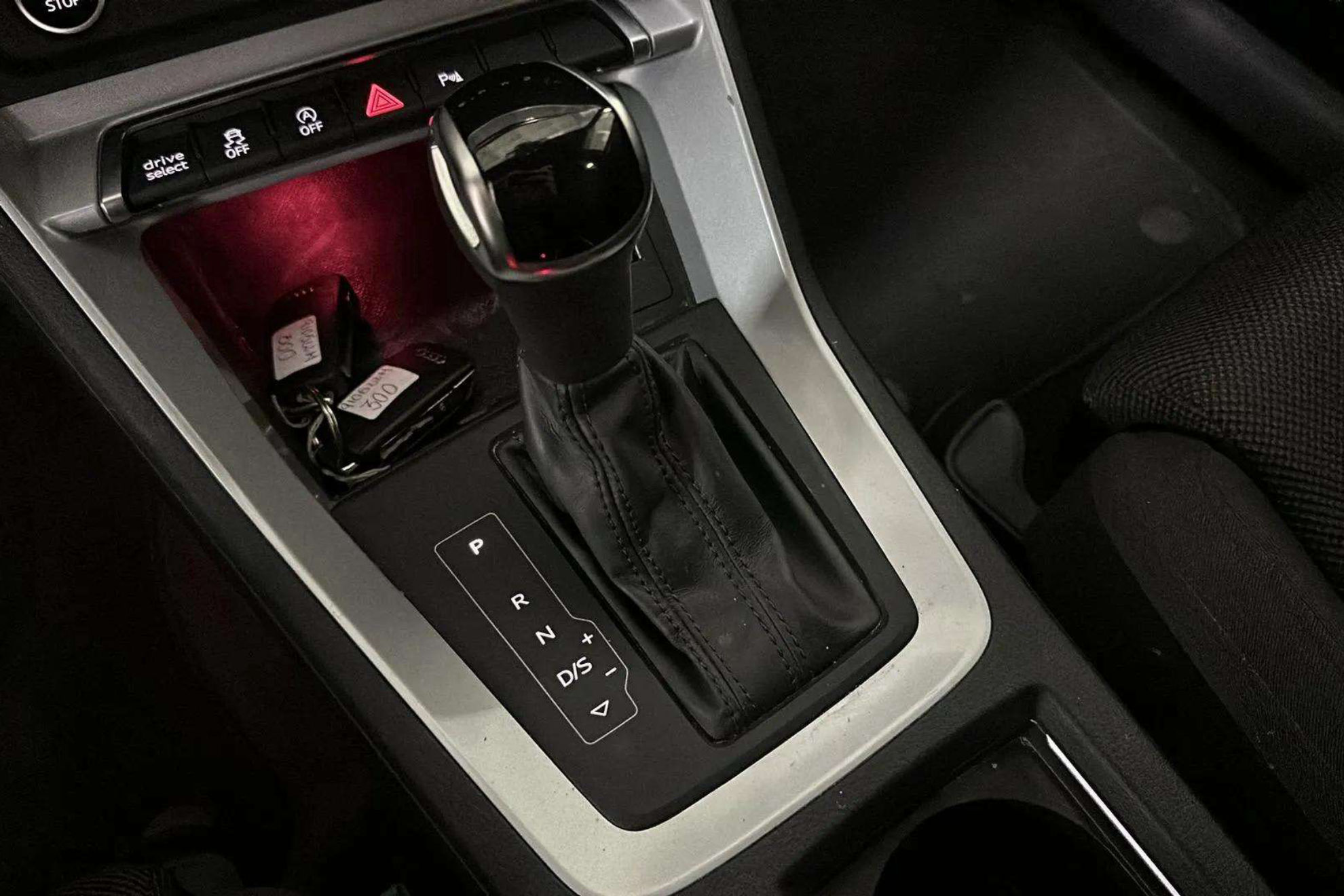 Audi Q3 Black line 35 TDI quattro - foto 12