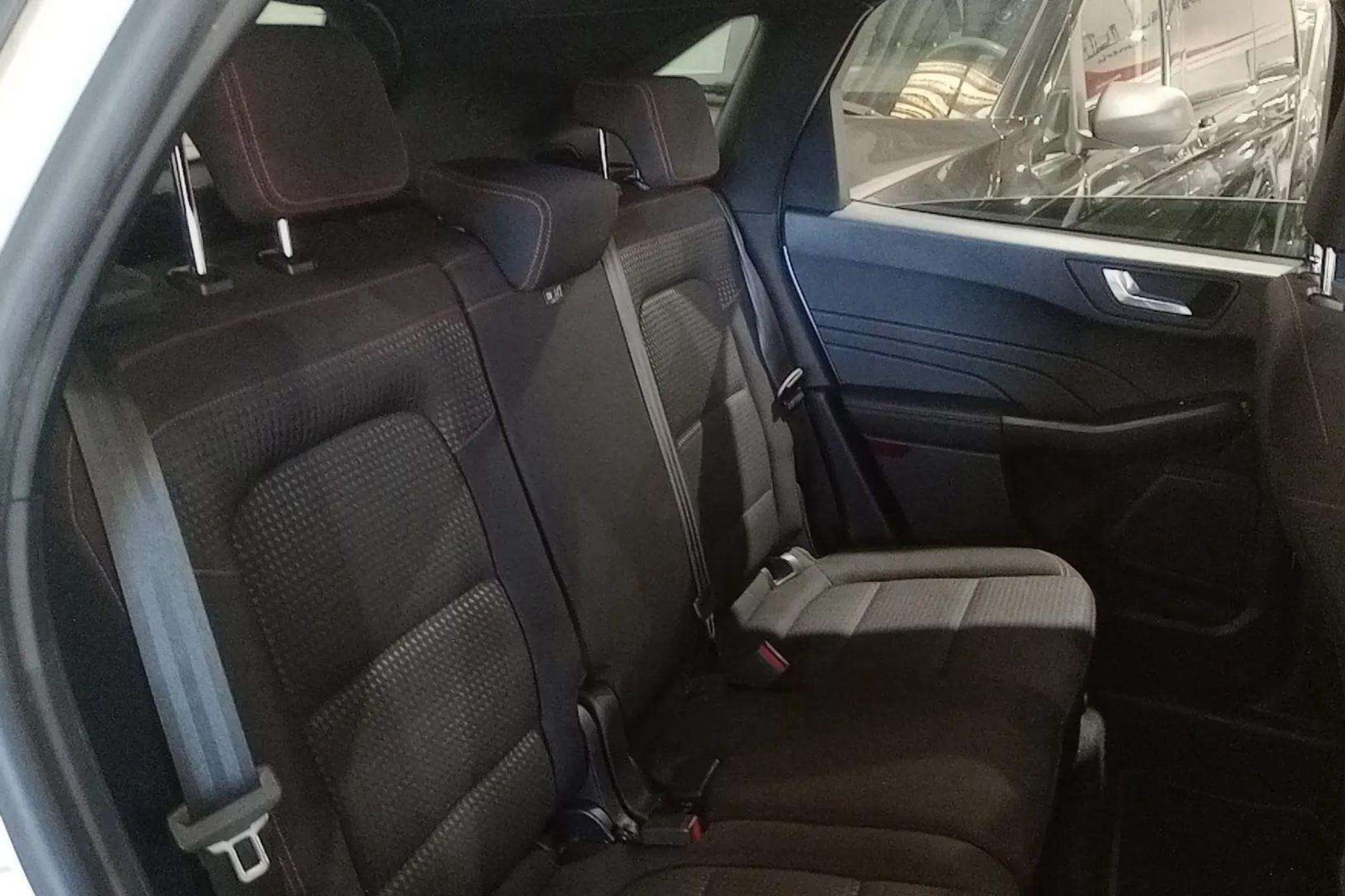 Ford Kuga ST-Line 1.5T EcoBoost - foto 17