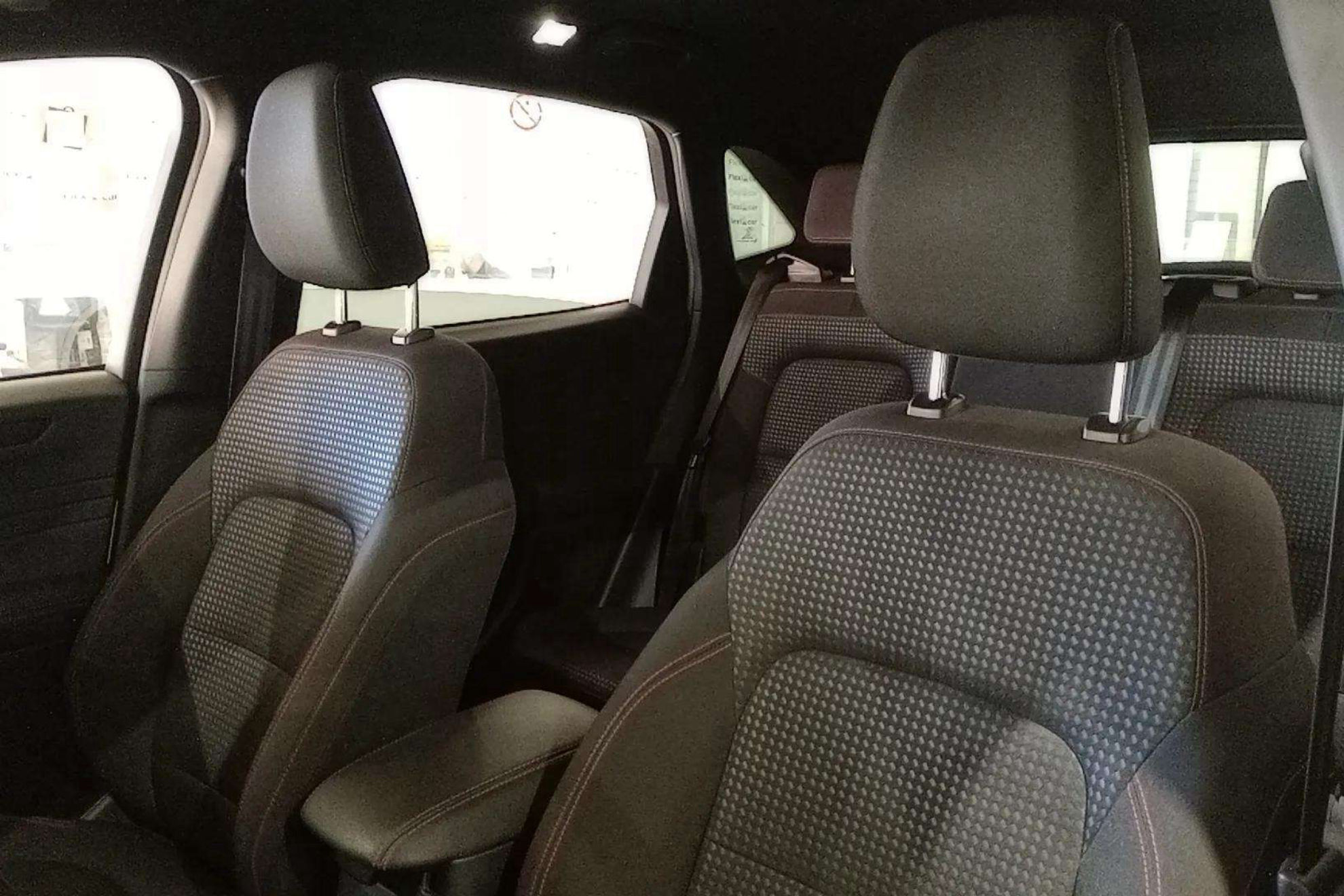 Ford Kuga ST-Line 1.5T EcoBoost - foto 13