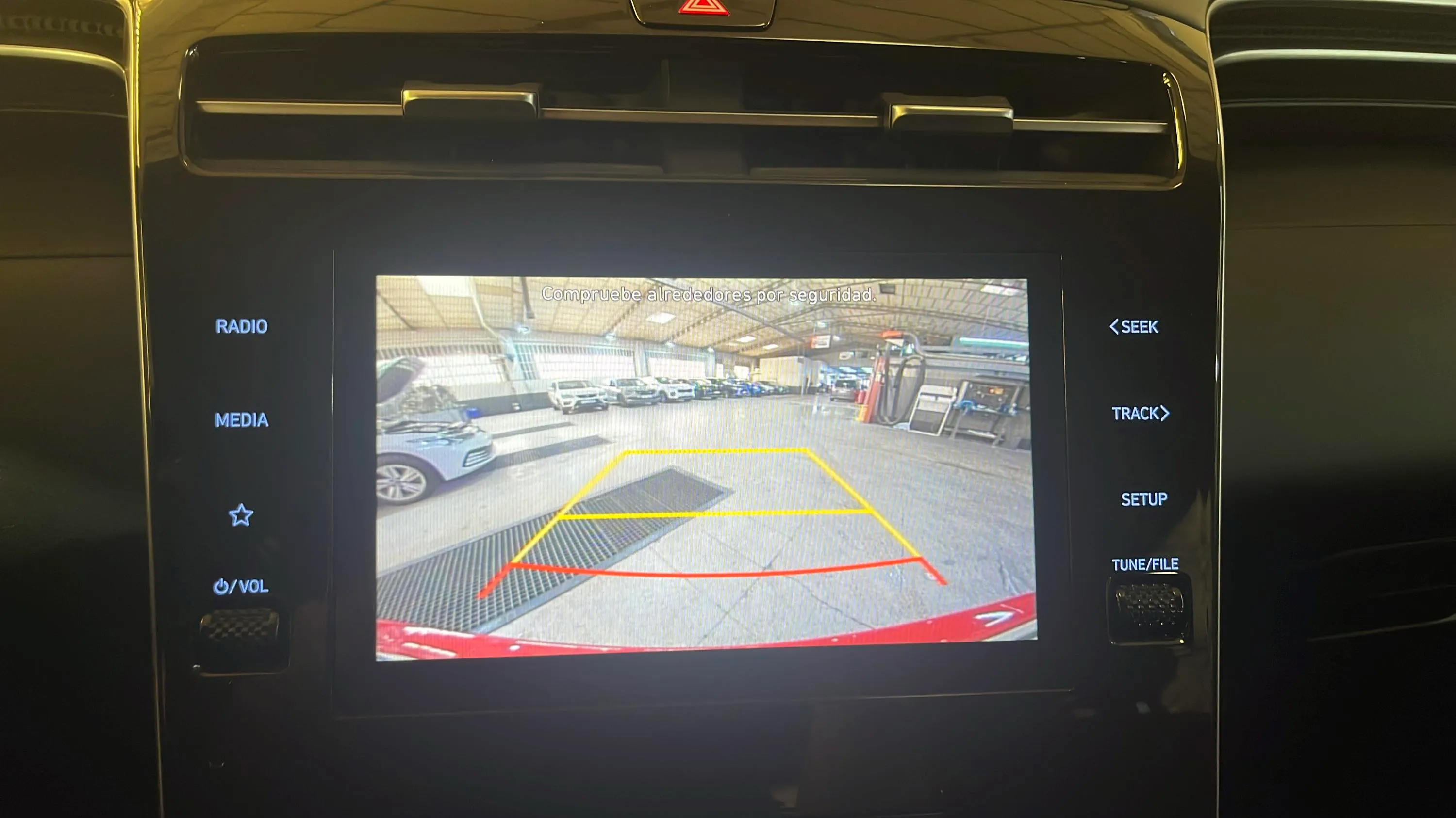 Hyundai Tucson 1.6 T-GDi HEV Maxx - foto 13