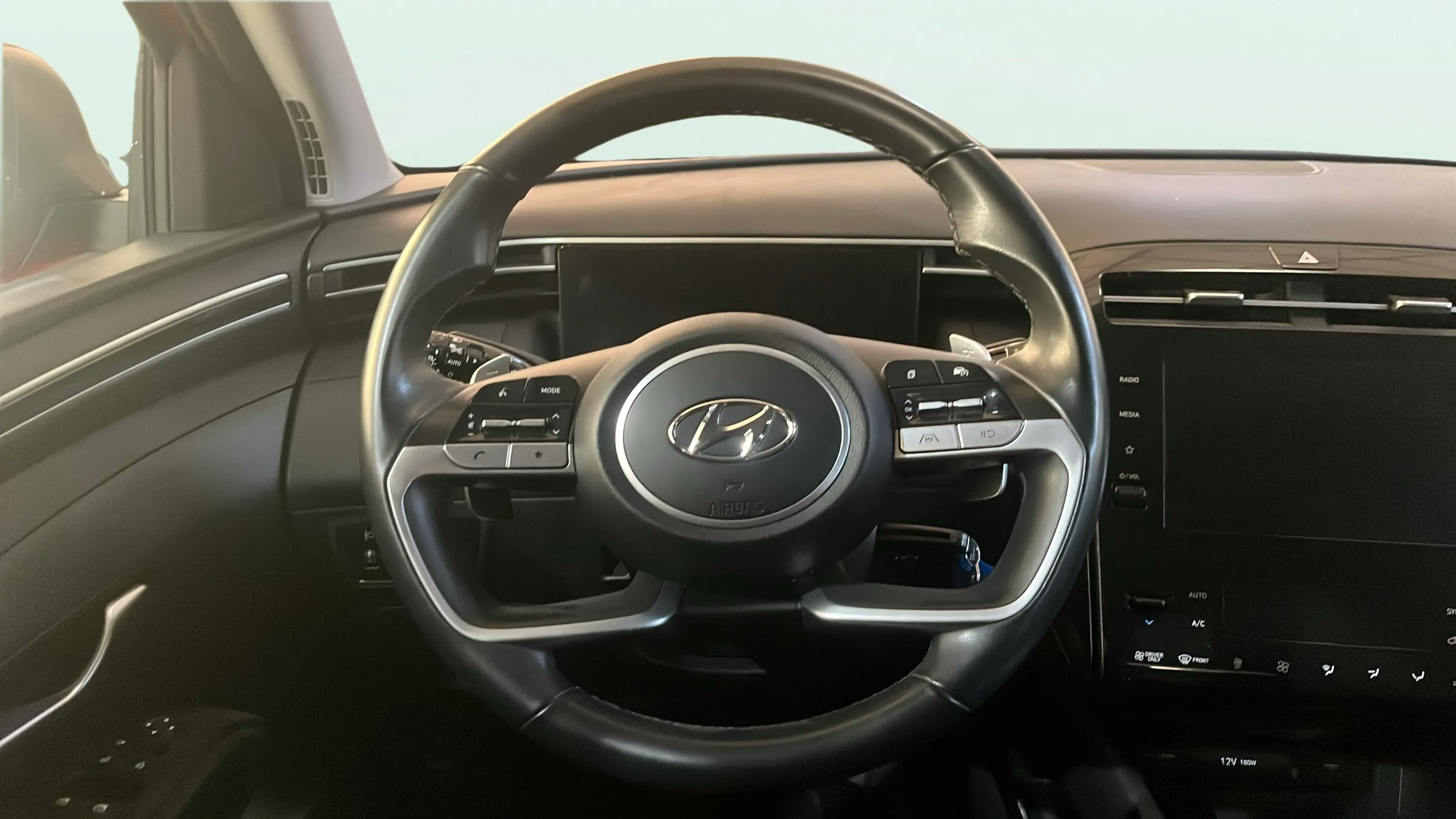 Hyundai Tucson 1.6 T-GDi HEV Maxx - foto 24