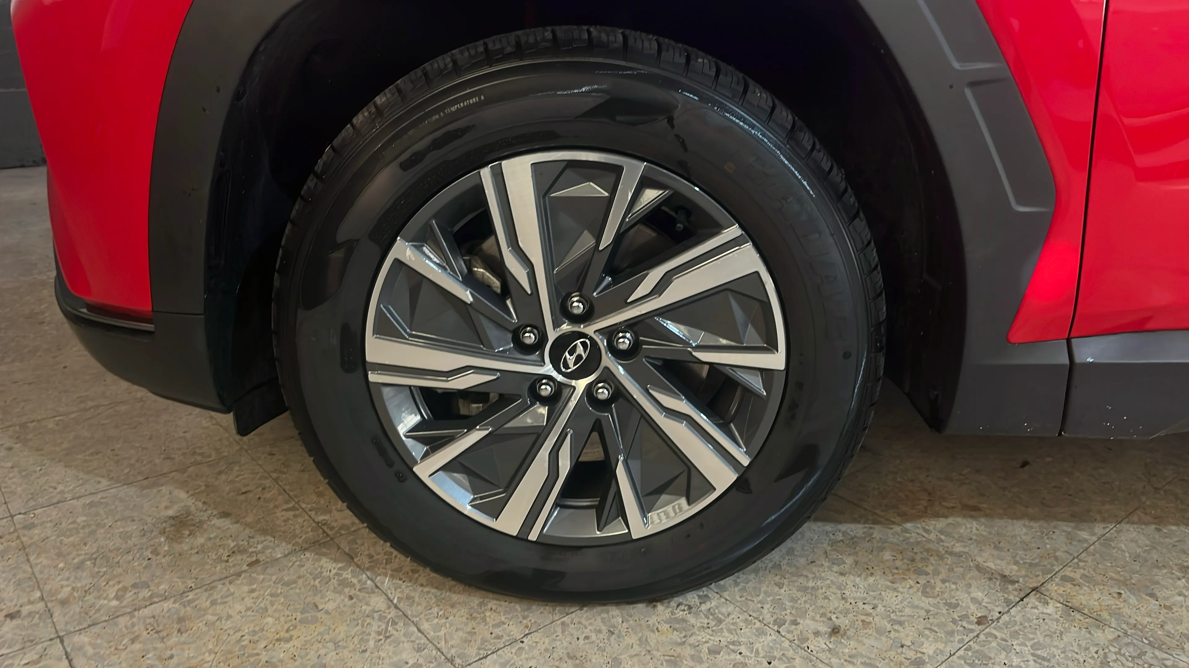 Hyundai Tucson 1.6 T-GDi HEV Maxx - foto 18
