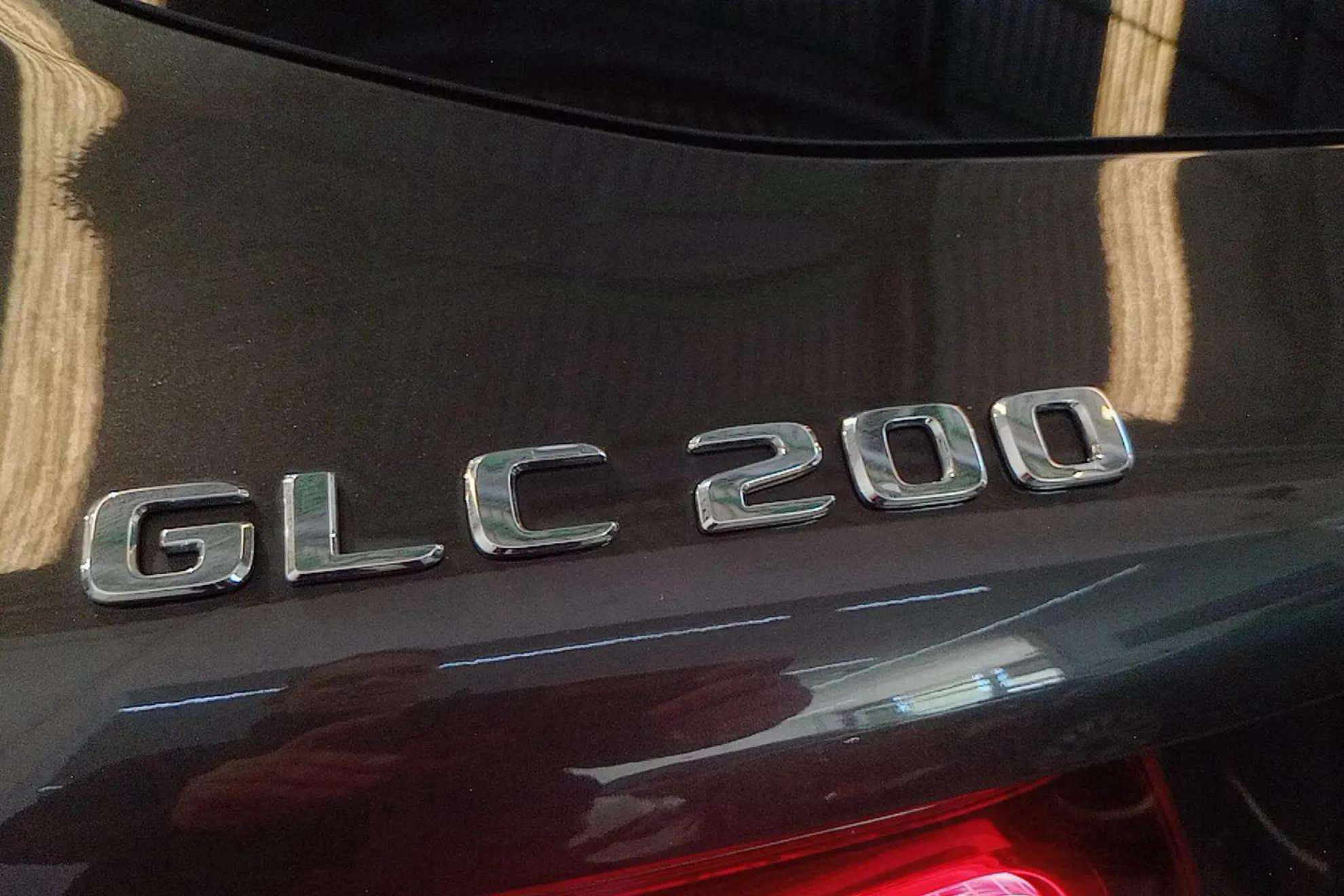 Mercedes-Benz GLC 200 4MATIC - foto 25