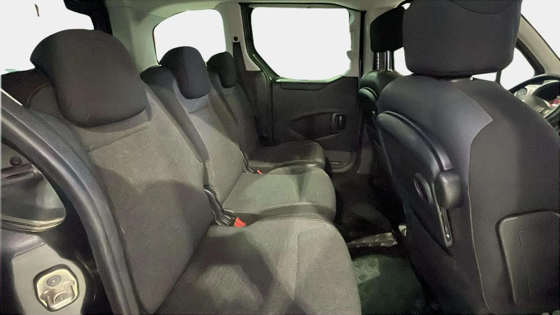 Citroën Berlingo Multispace Feel PureTech SS - foto 12