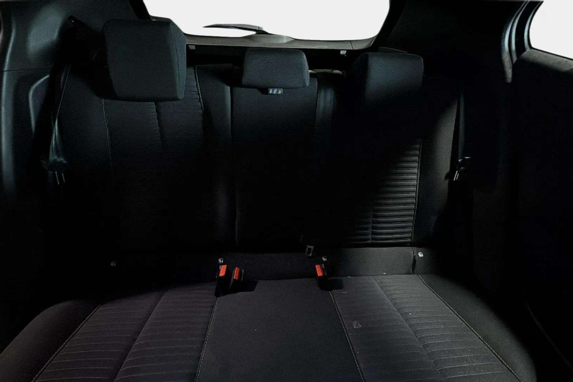 Peugeot 2008 Active Pack PureTech 100 - foto 7