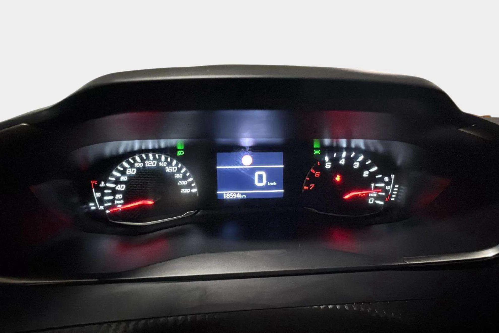 Peugeot 2008 Active Pack PureTech 100 - foto 13