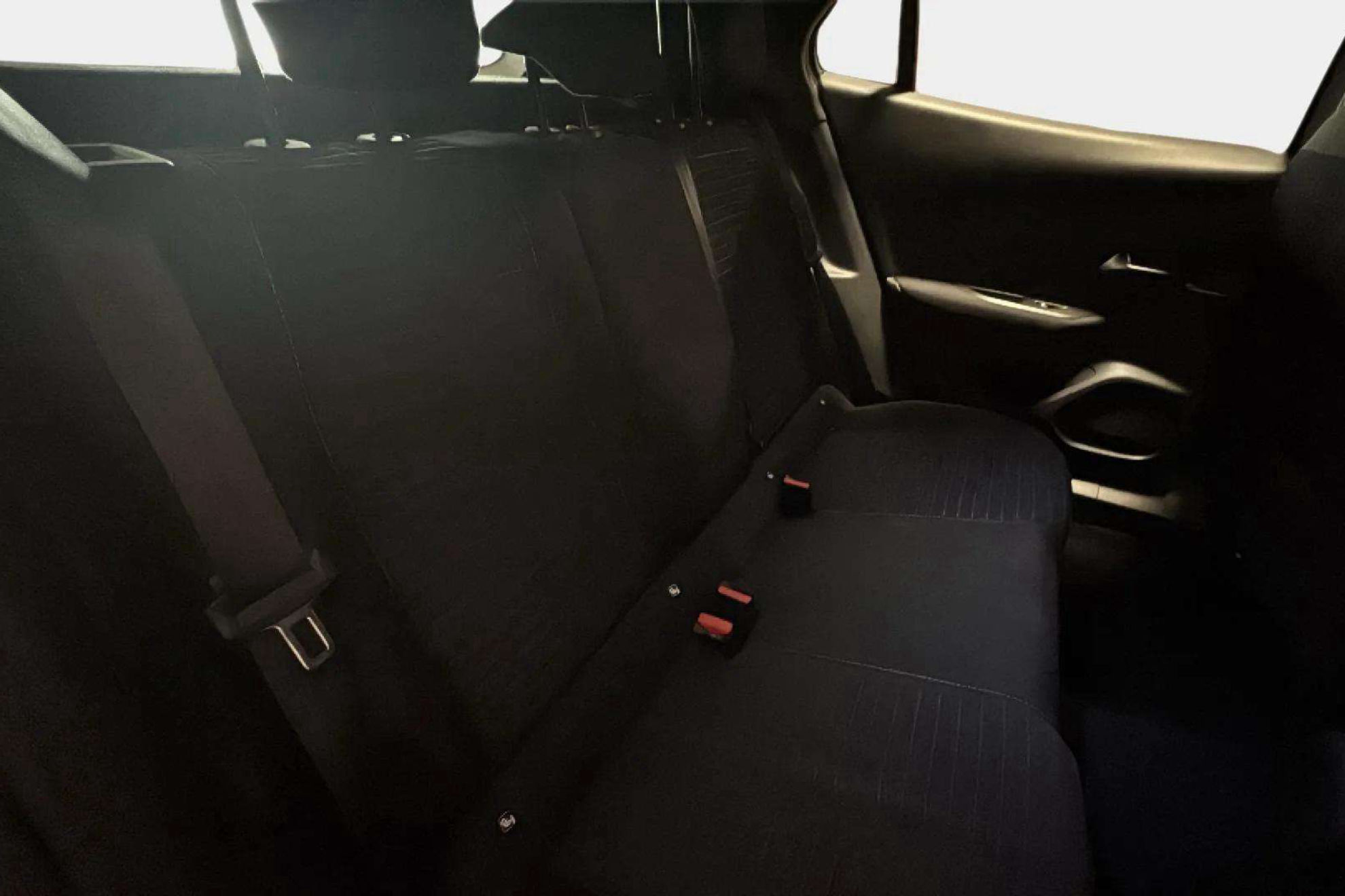 Peugeot 2008 Active Pack PureTech 100 - foto 6
