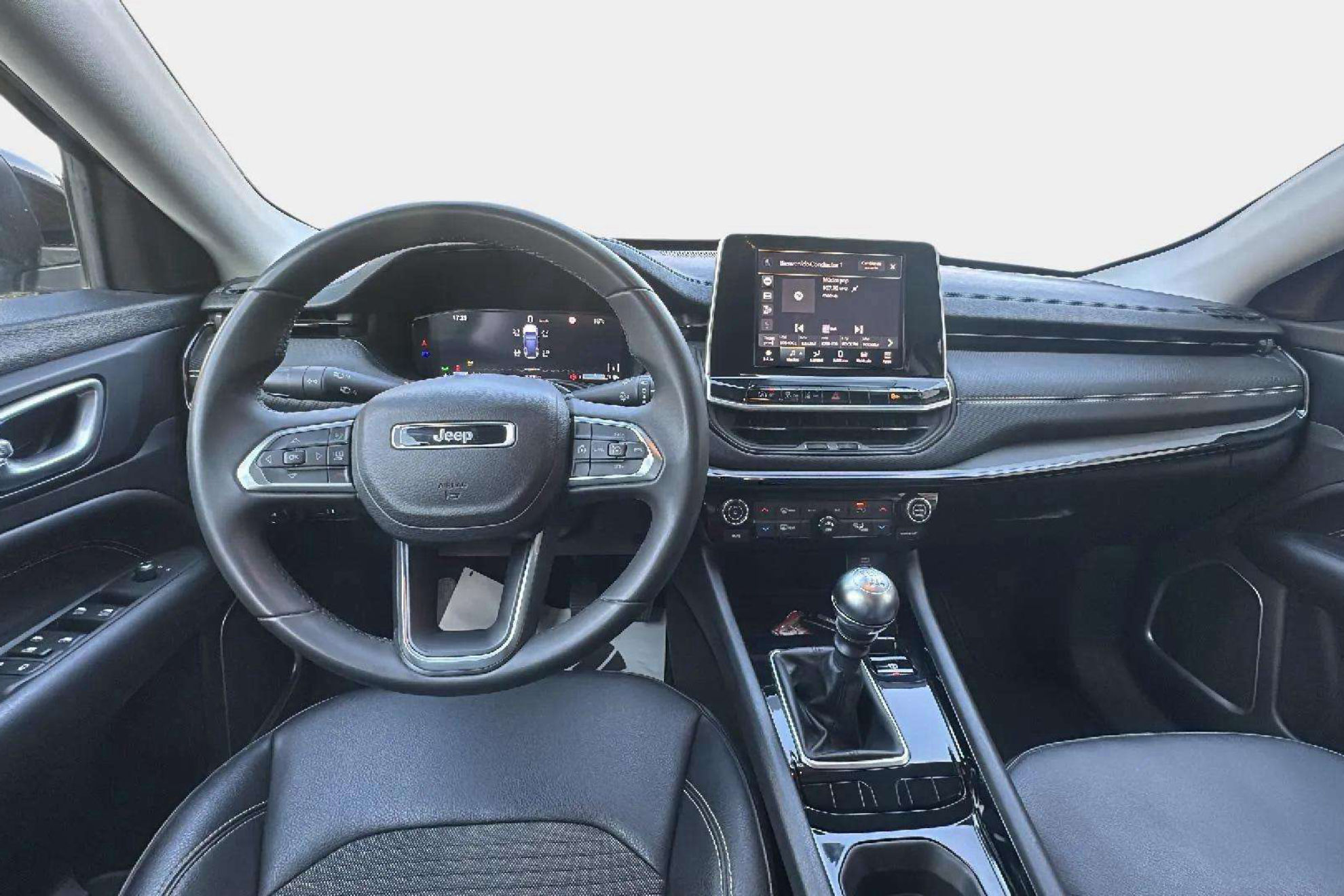 Jeep Compass 1.6 Mjet Night Eagle FWD - foto 8