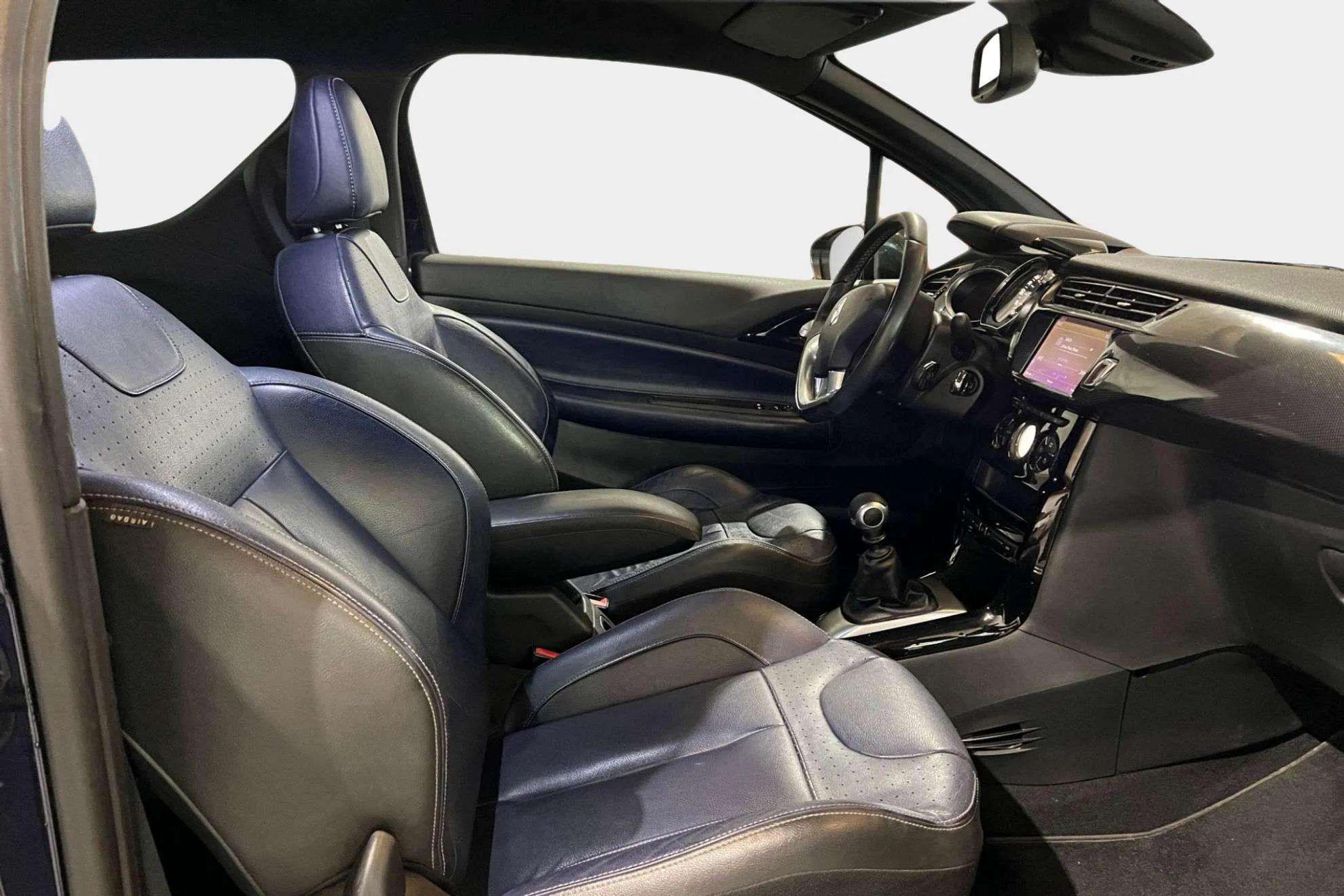 DS DS 3 BlueHDi Sport - foto 11