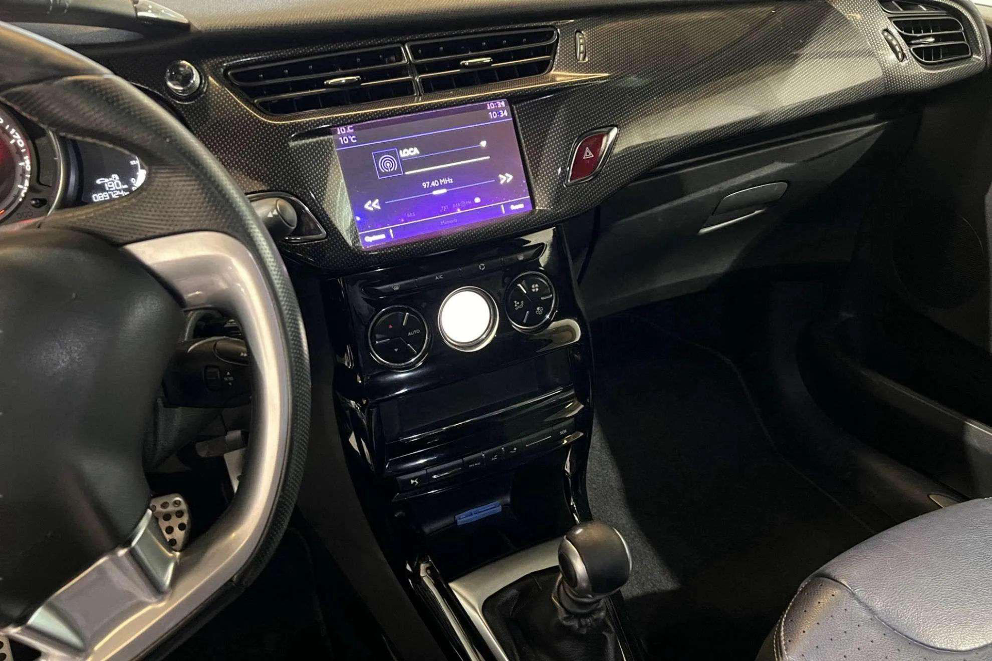 DS DS 3 BlueHDi Sport - foto 13