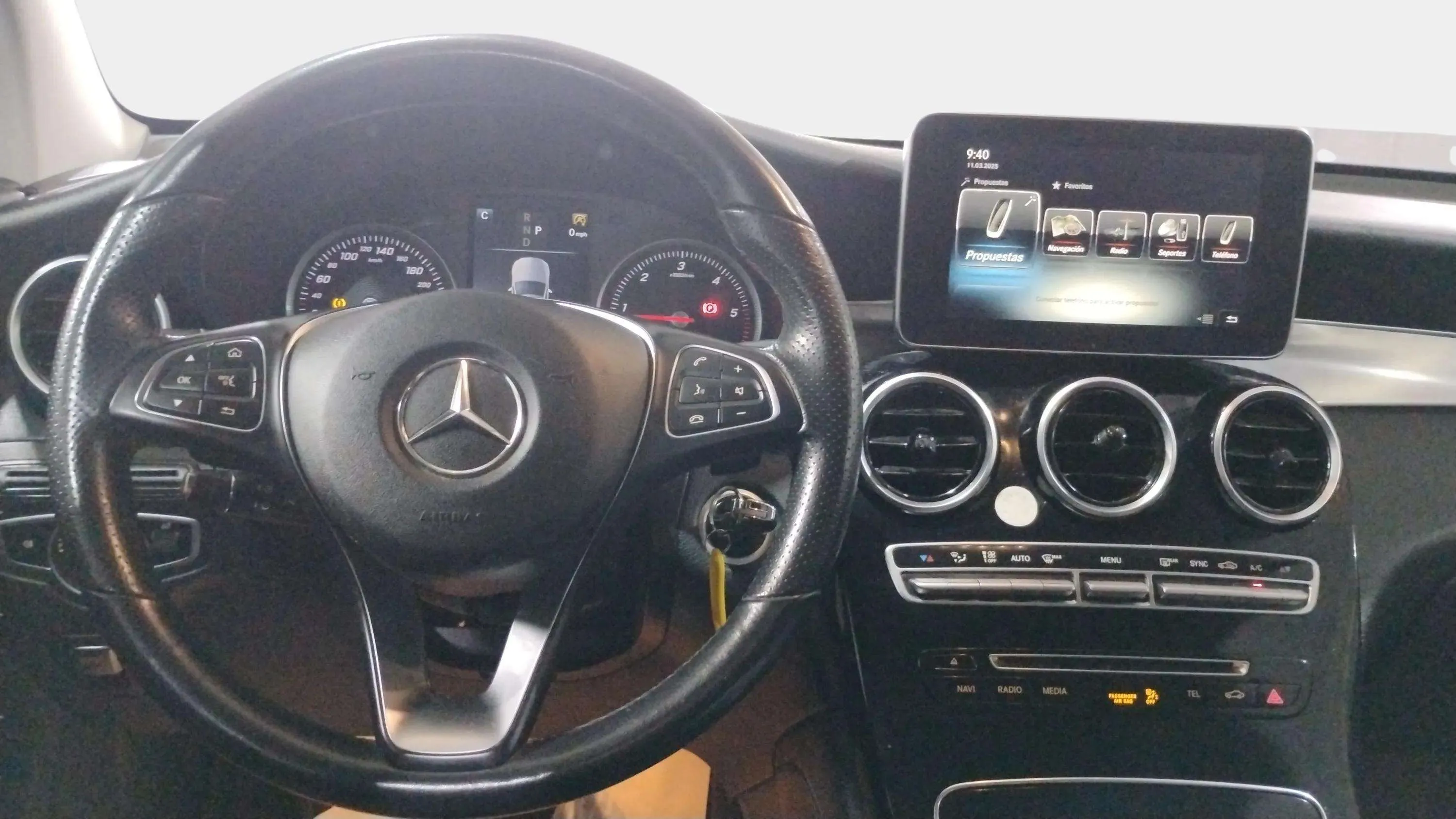 Mercedes-Benz GLC 220 d 4MATIC - foto 10