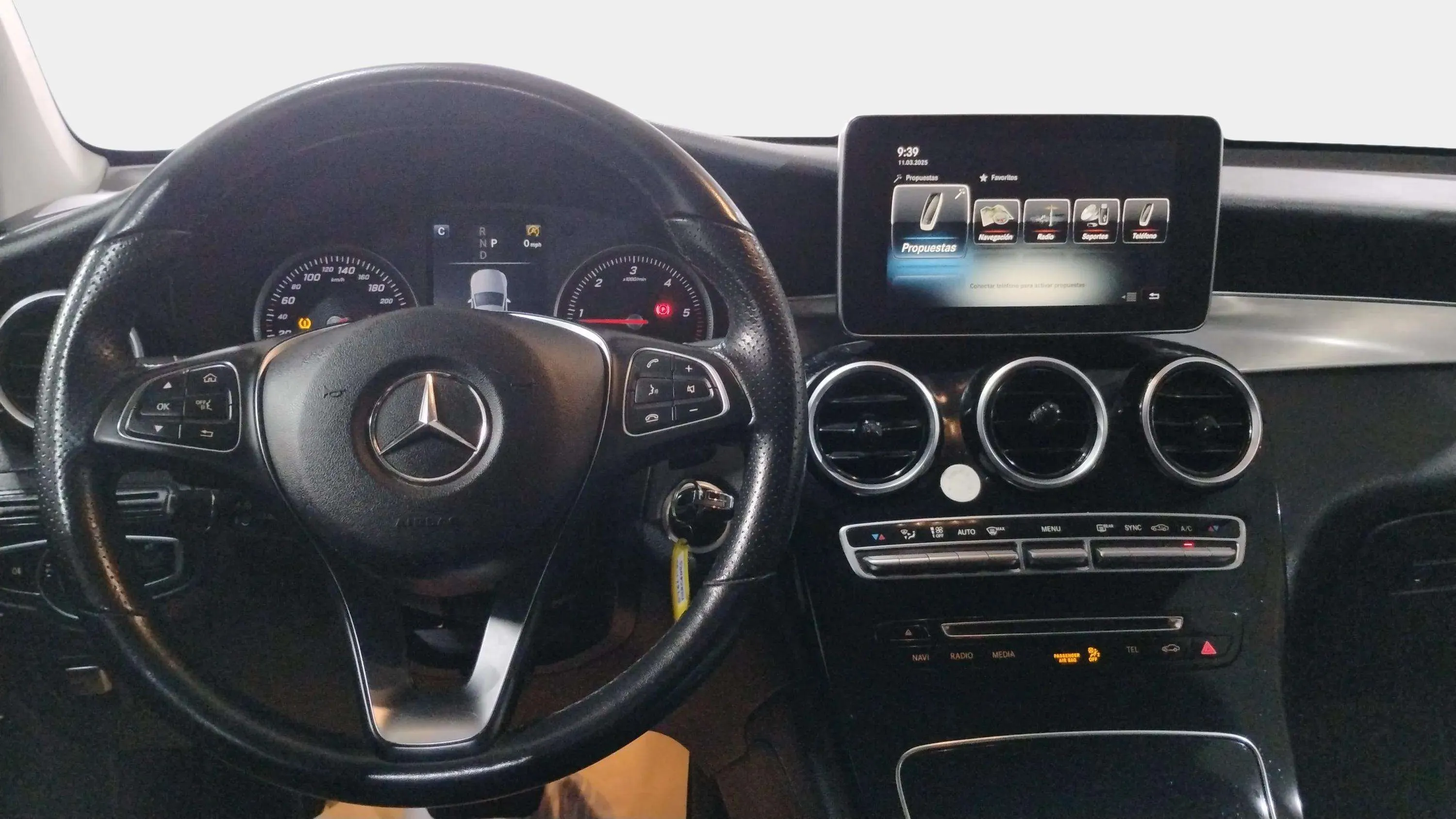 Mercedes-Benz GLC 220 d 4MATIC - foto 8