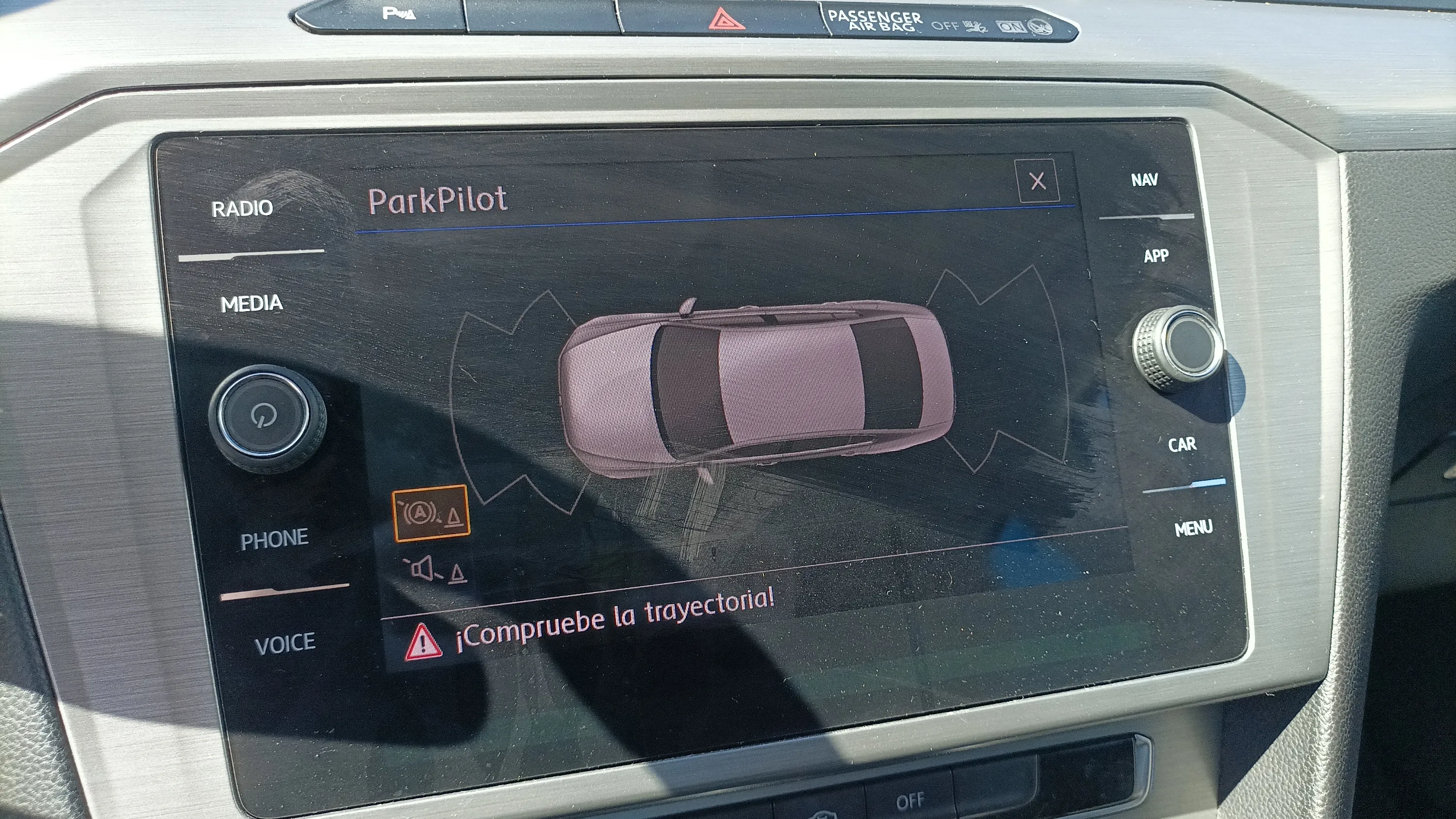 Volkswagen Passat Advance 2.0 TDI - foto 19