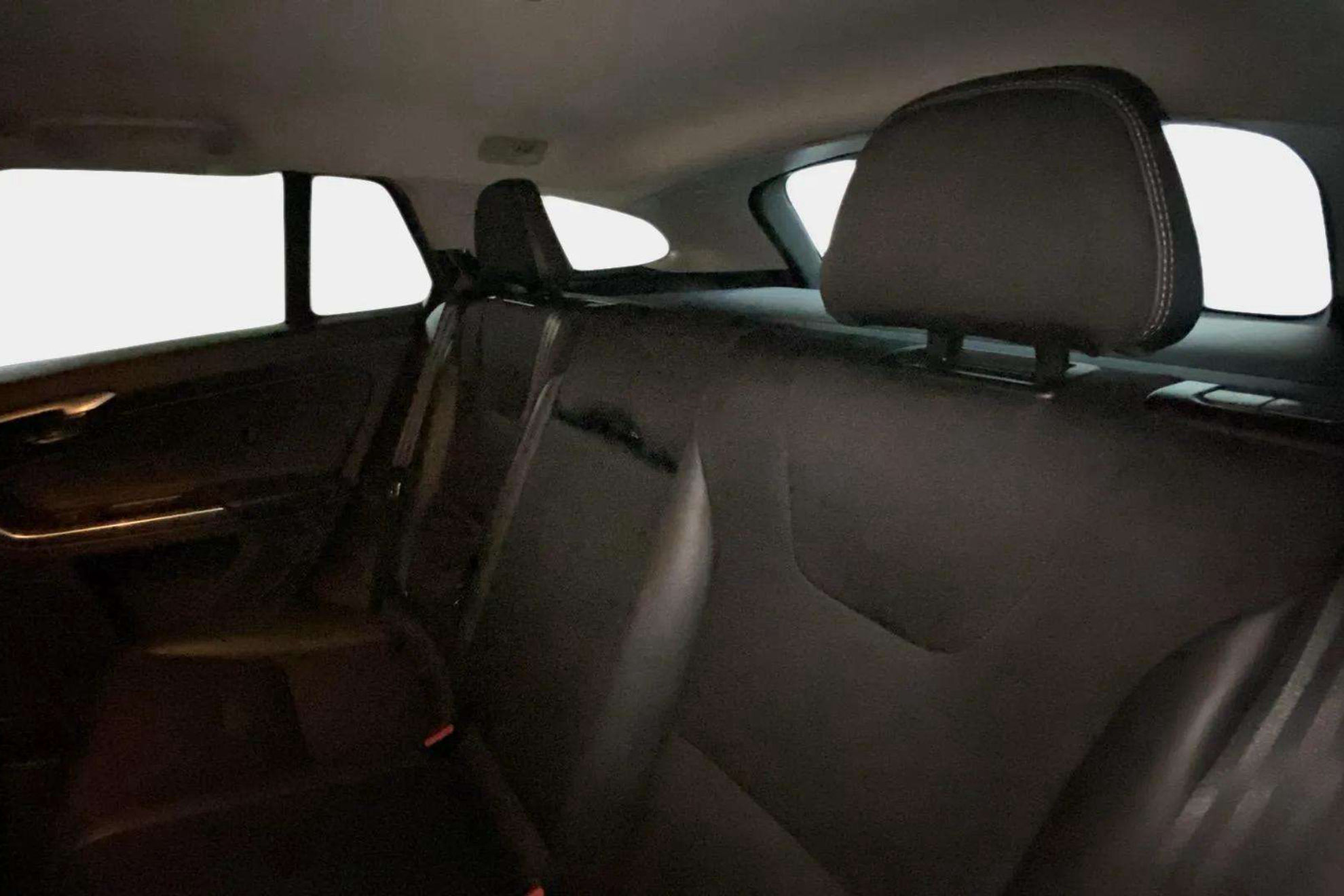 Volvo V60 2.0 D3 Momentum - foto 11