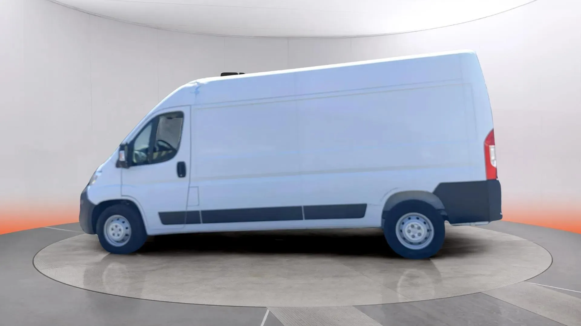 Citroën Jumper BlueHDi (140) Furgón 35 Heavy L3H2 - foto 3