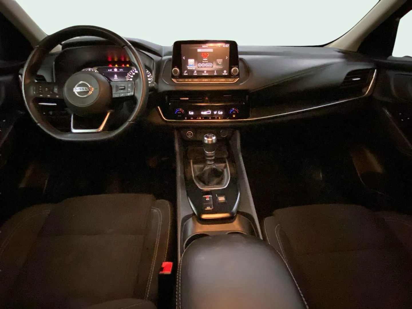 Nissan Qashqai DIG-T mHEV 4x2 Acenta - foto 12
