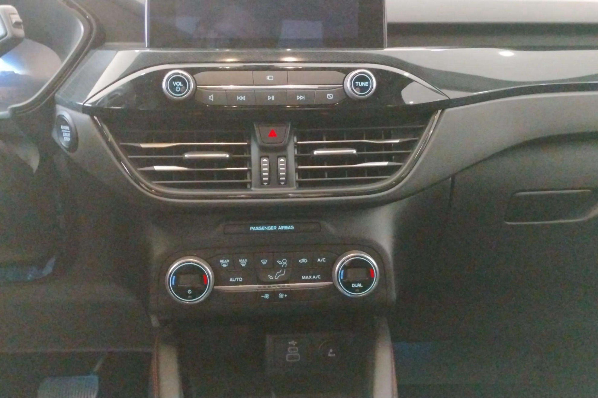 Ford Kuga ST-Line 1.5 EcoBlue - foto 7