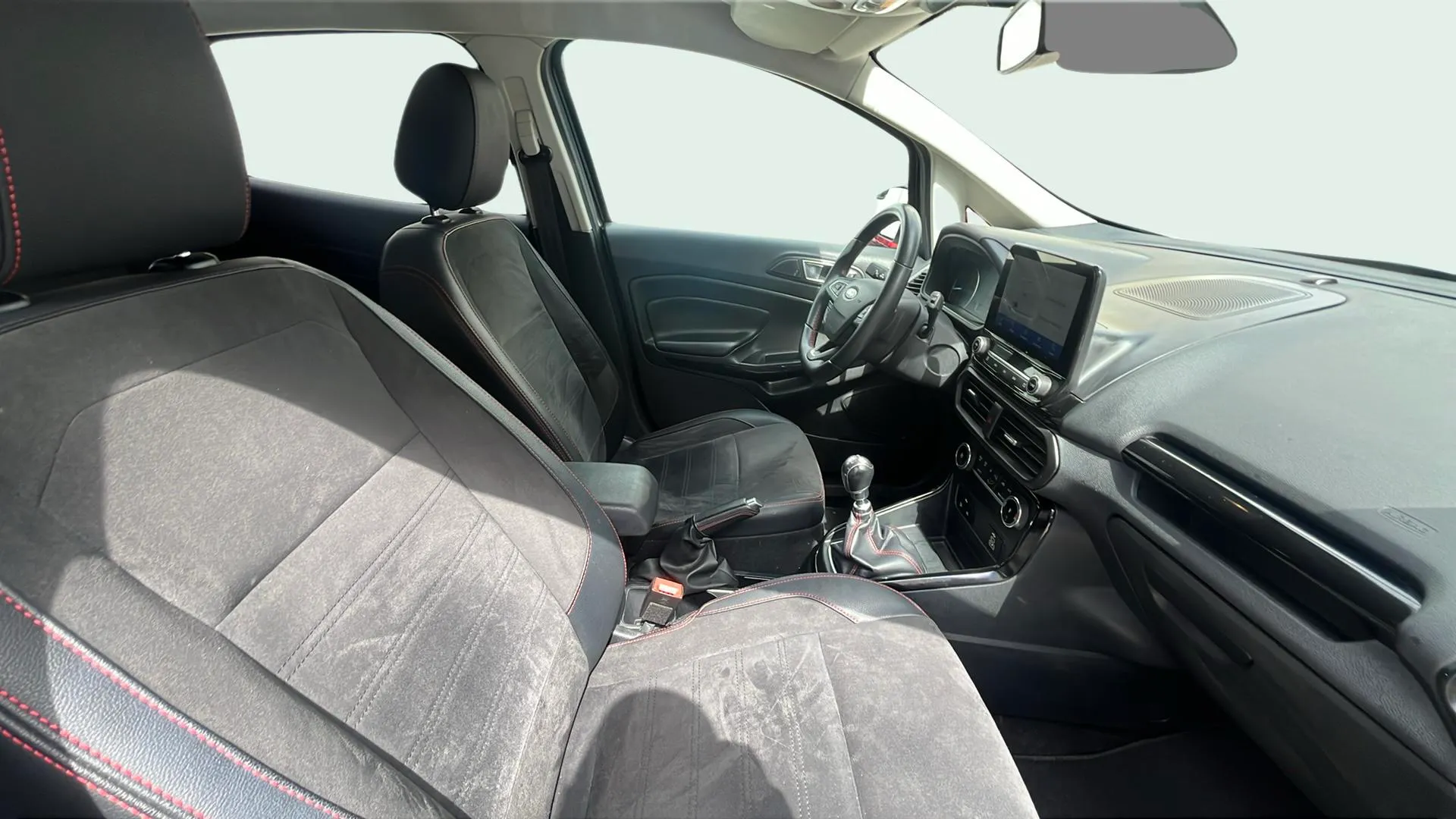 Ford EcoSport 1.0T EcoBoost ST Line - foto 10