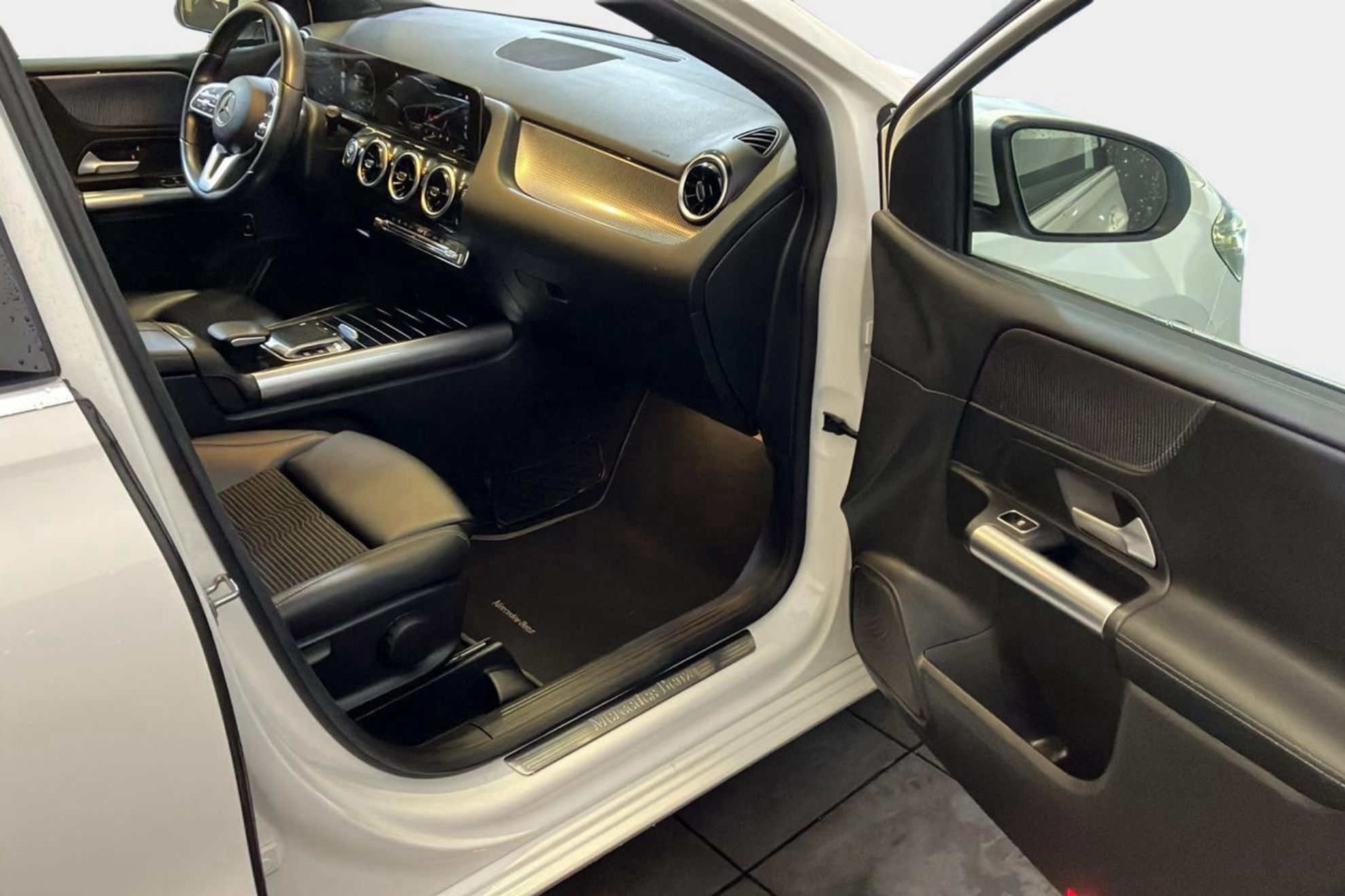 Mercedes-Benz Clase B B 180 d - foto 18