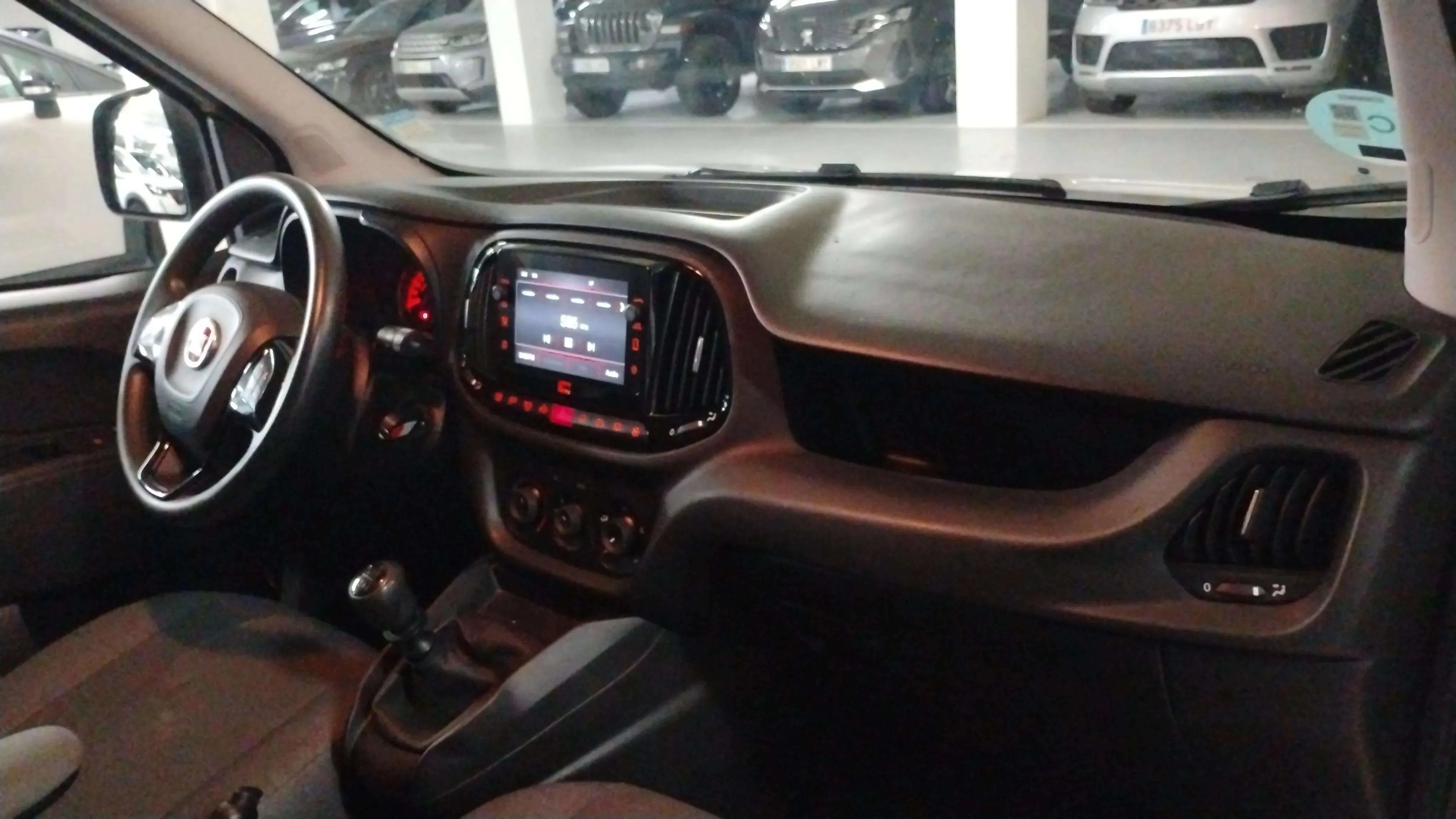 Fiat Doblò - foto 12