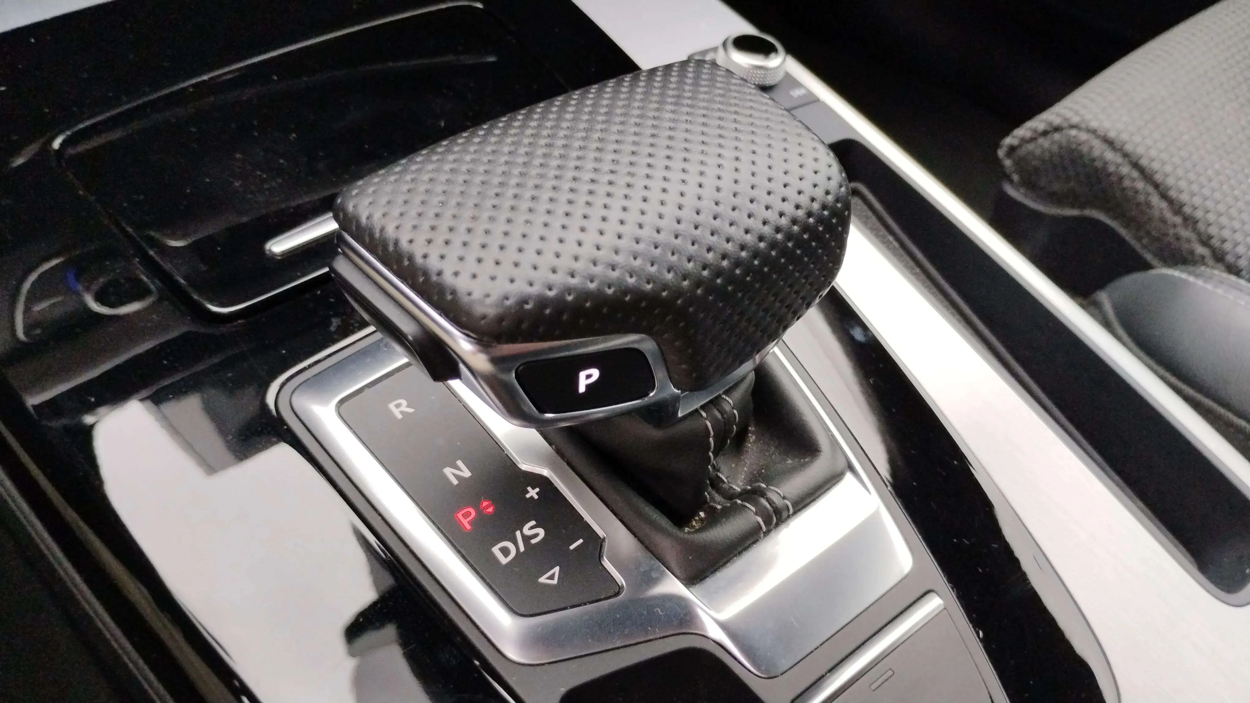 Audi Q5 Advanced 40 TDI quattro-ultra - foto 12