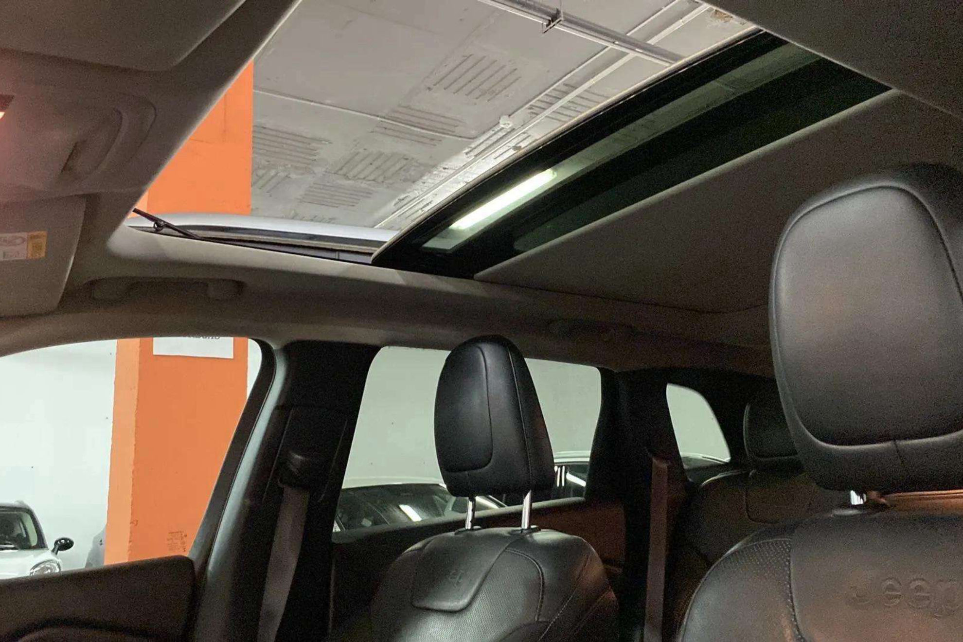 Jeep Cherokee 2.0 CRD Limited 4x4 Ac. D.II - foto 27