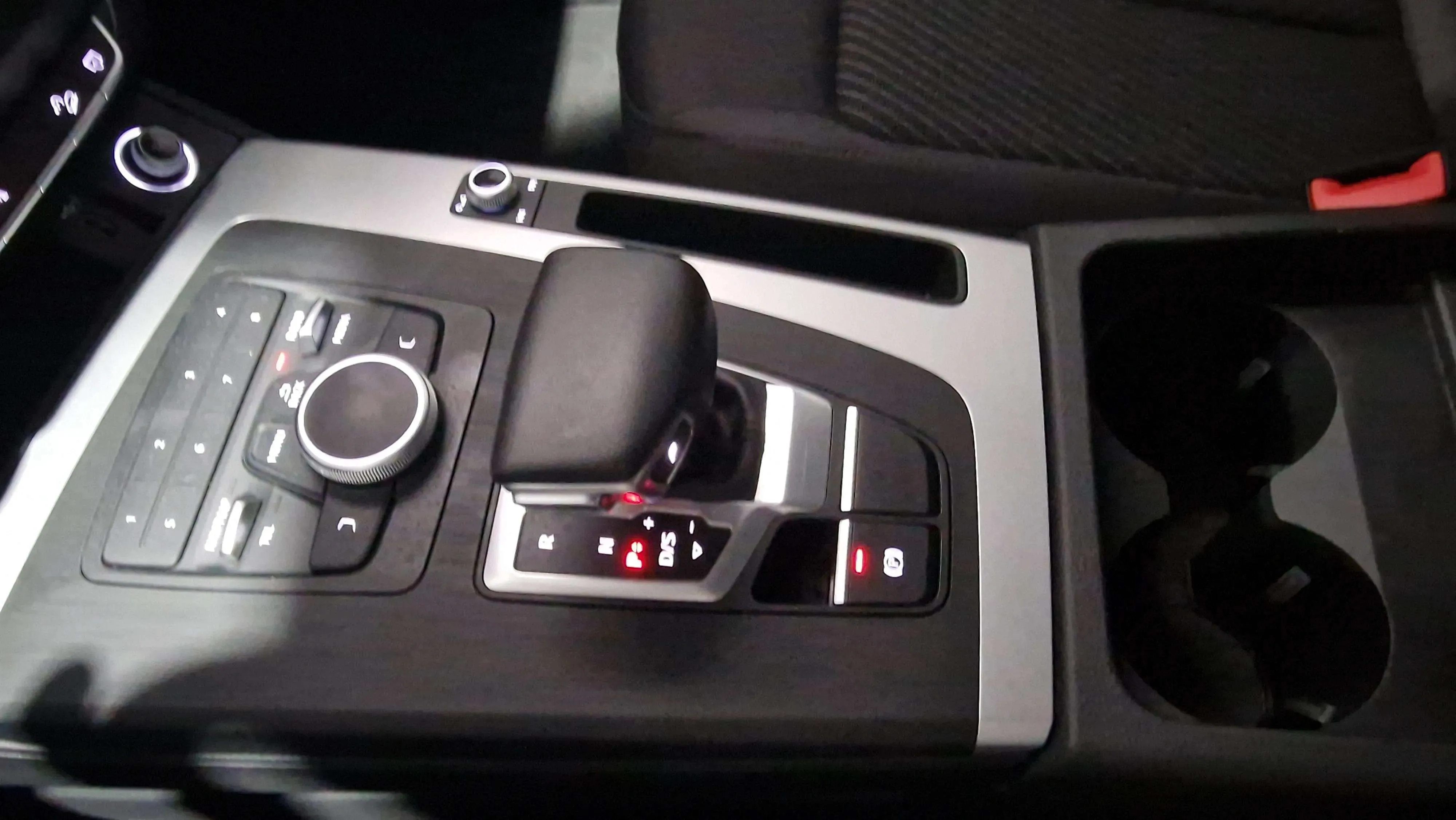 Audi Q5 40 TDI quattro S tronic - foto 23