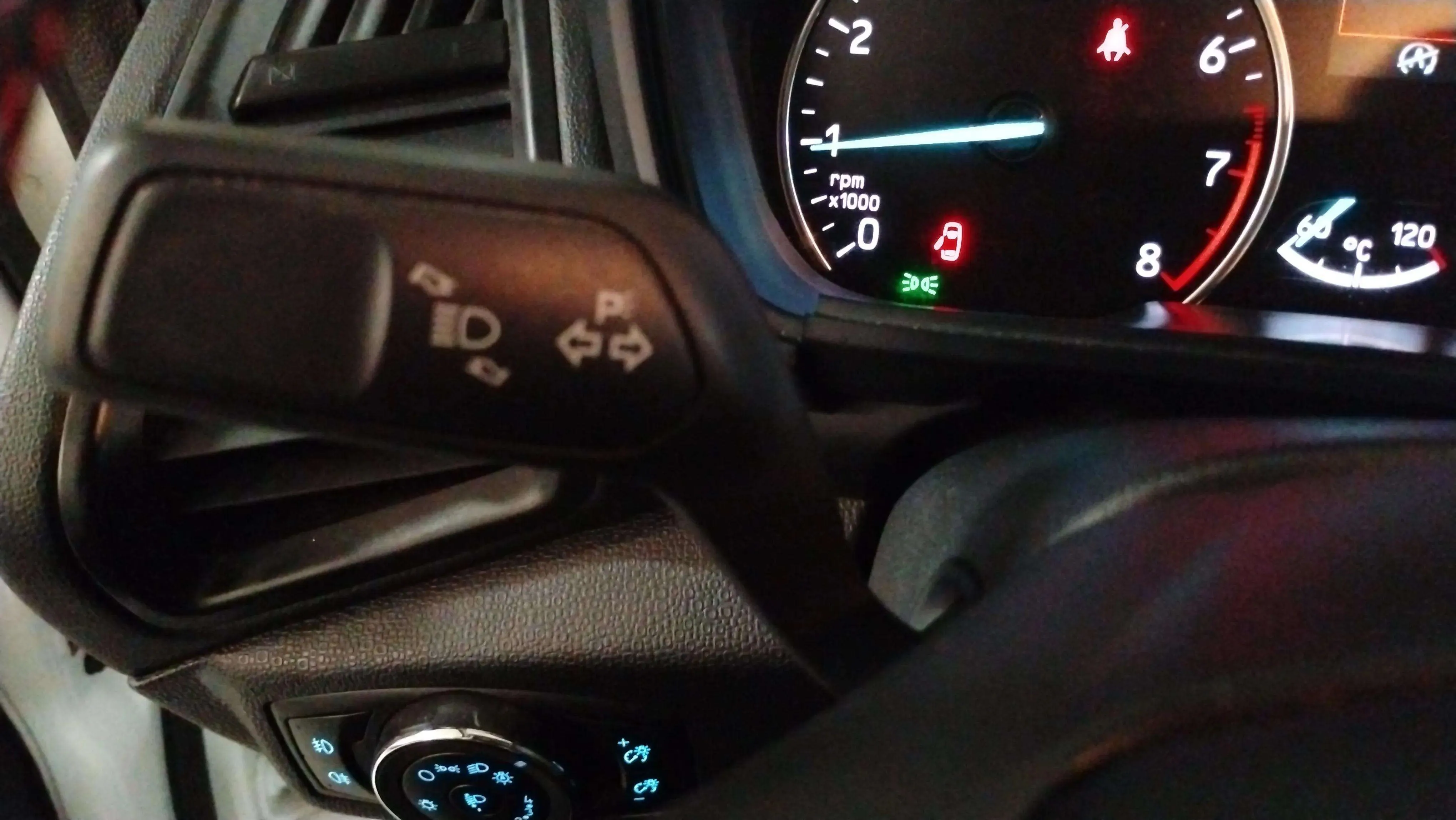 Ford EcoSport 1.0T EcoBoost Active - foto 20