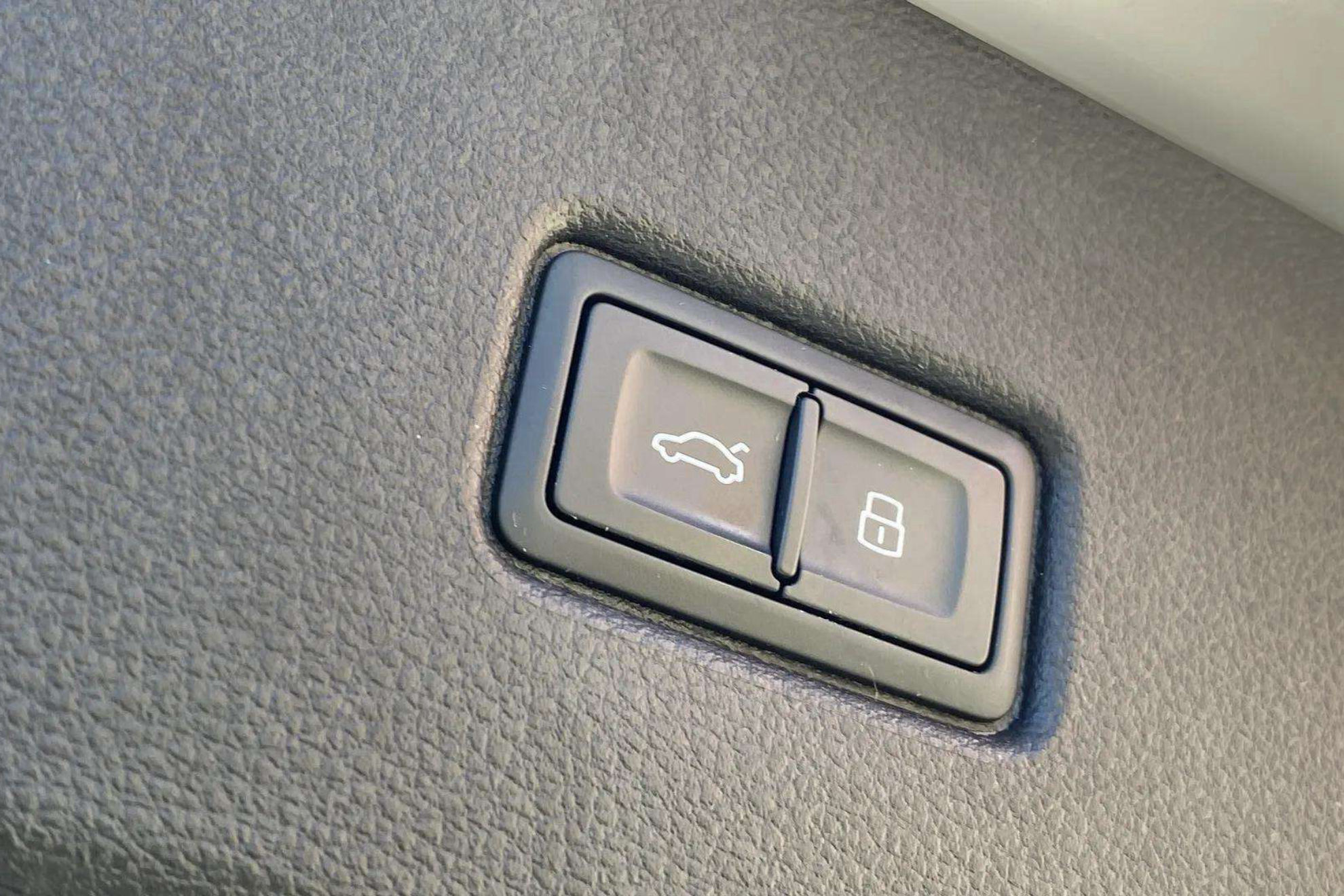 Audi Q5 S line 40 TDI quattro-ultra - foto 19