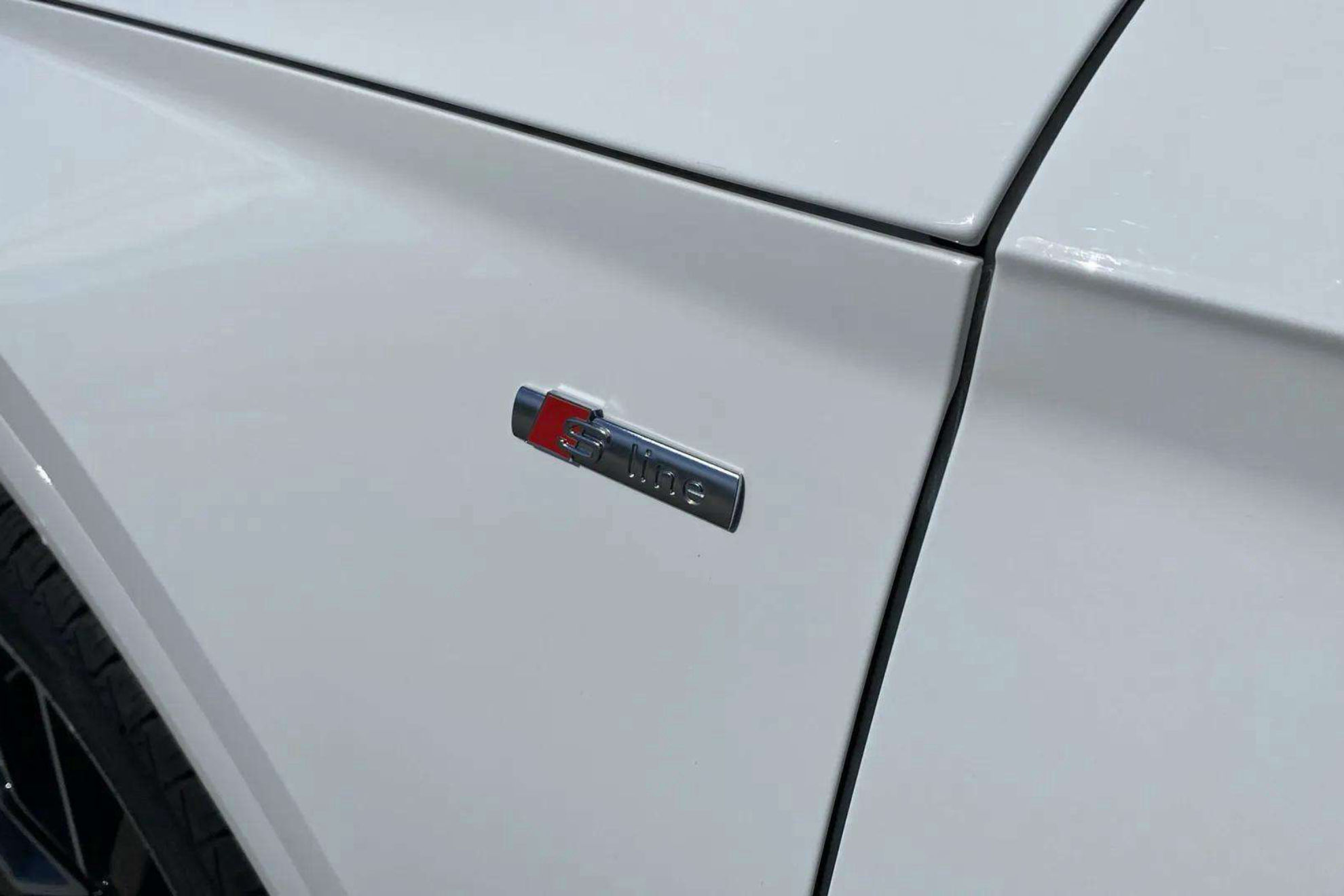 Audi Q5 S line 40 TDI quattro-ultra - foto 27