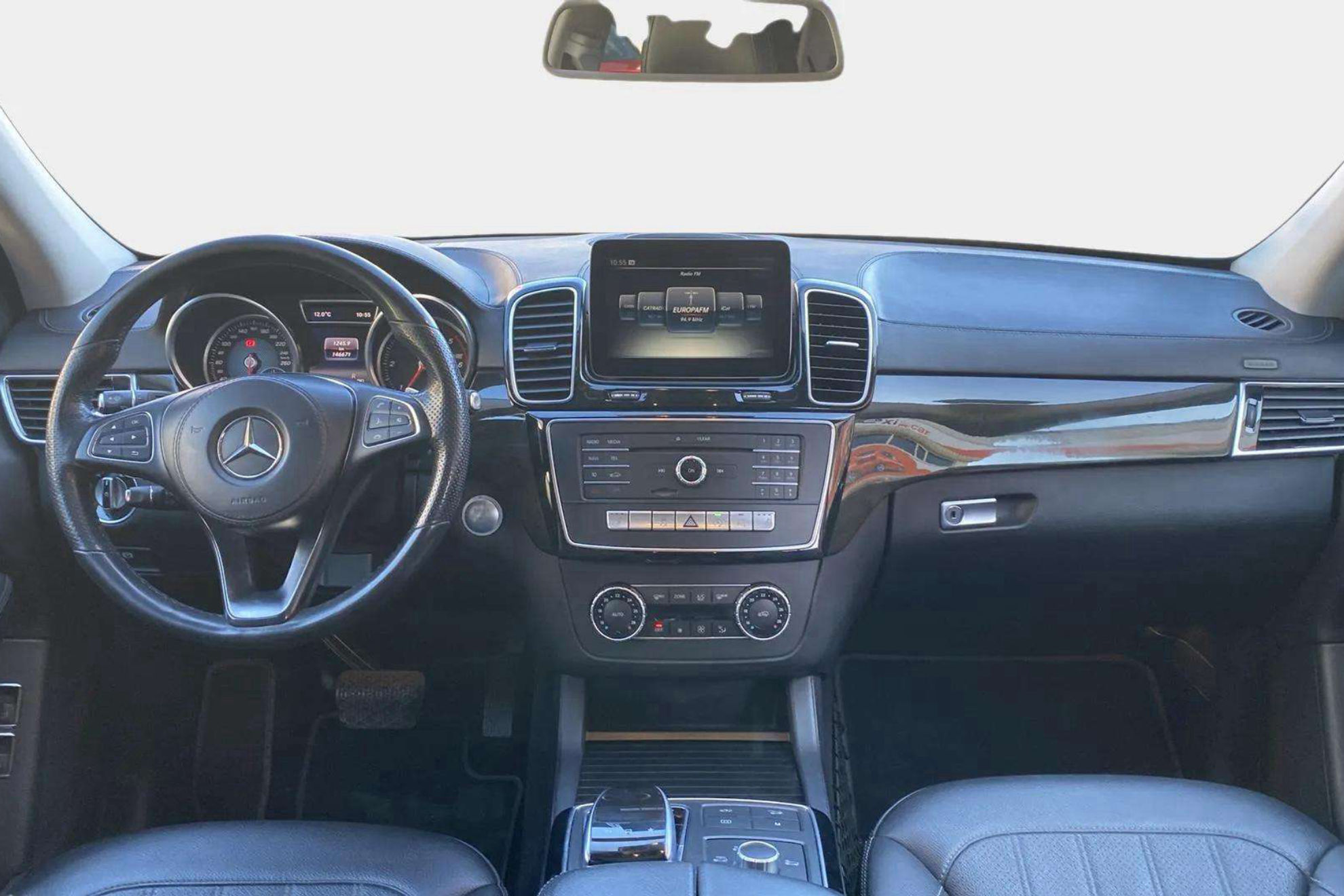 Mercedes-Benz GLS 350 d 4MATIC - foto 9
