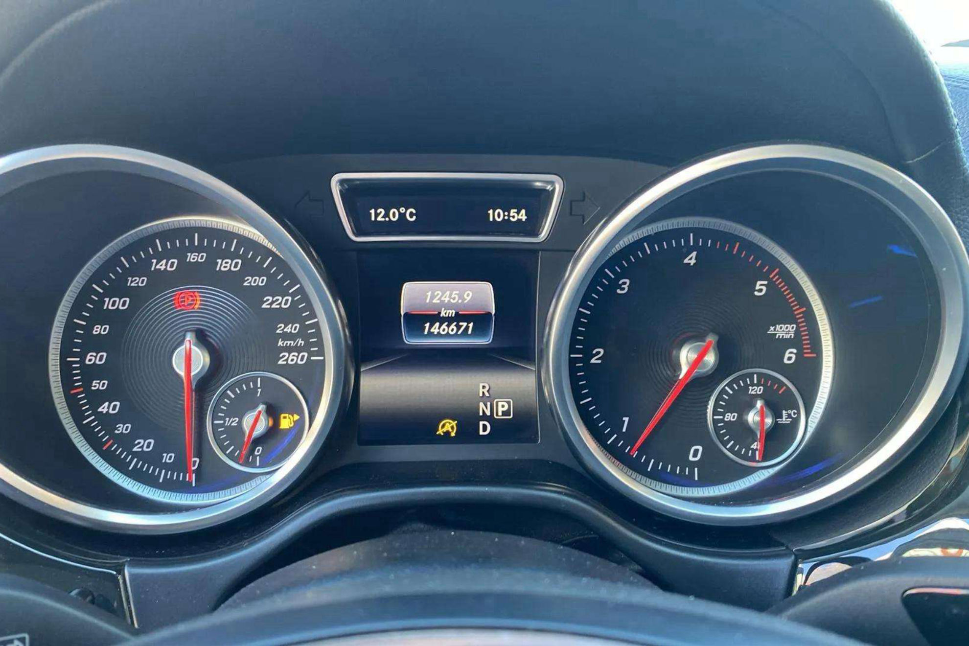 Mercedes-Benz GLS 350 d 4MATIC - foto 8