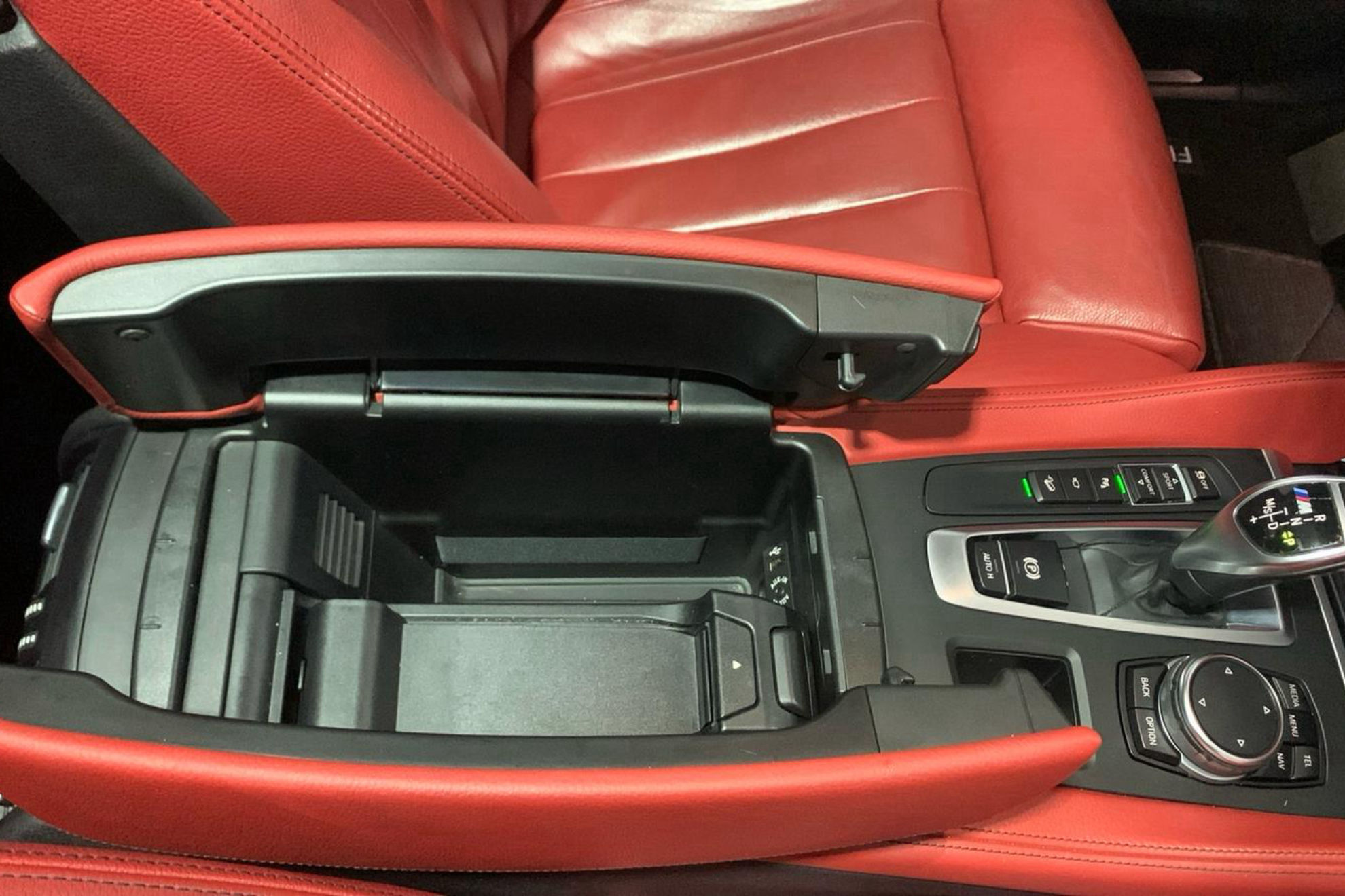 BMW X6 M50d - foto 17